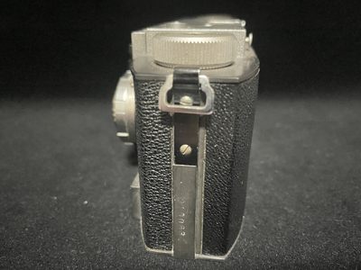 海外回流精品拍卖（五一专场） 美国回流三眼胶片老相机