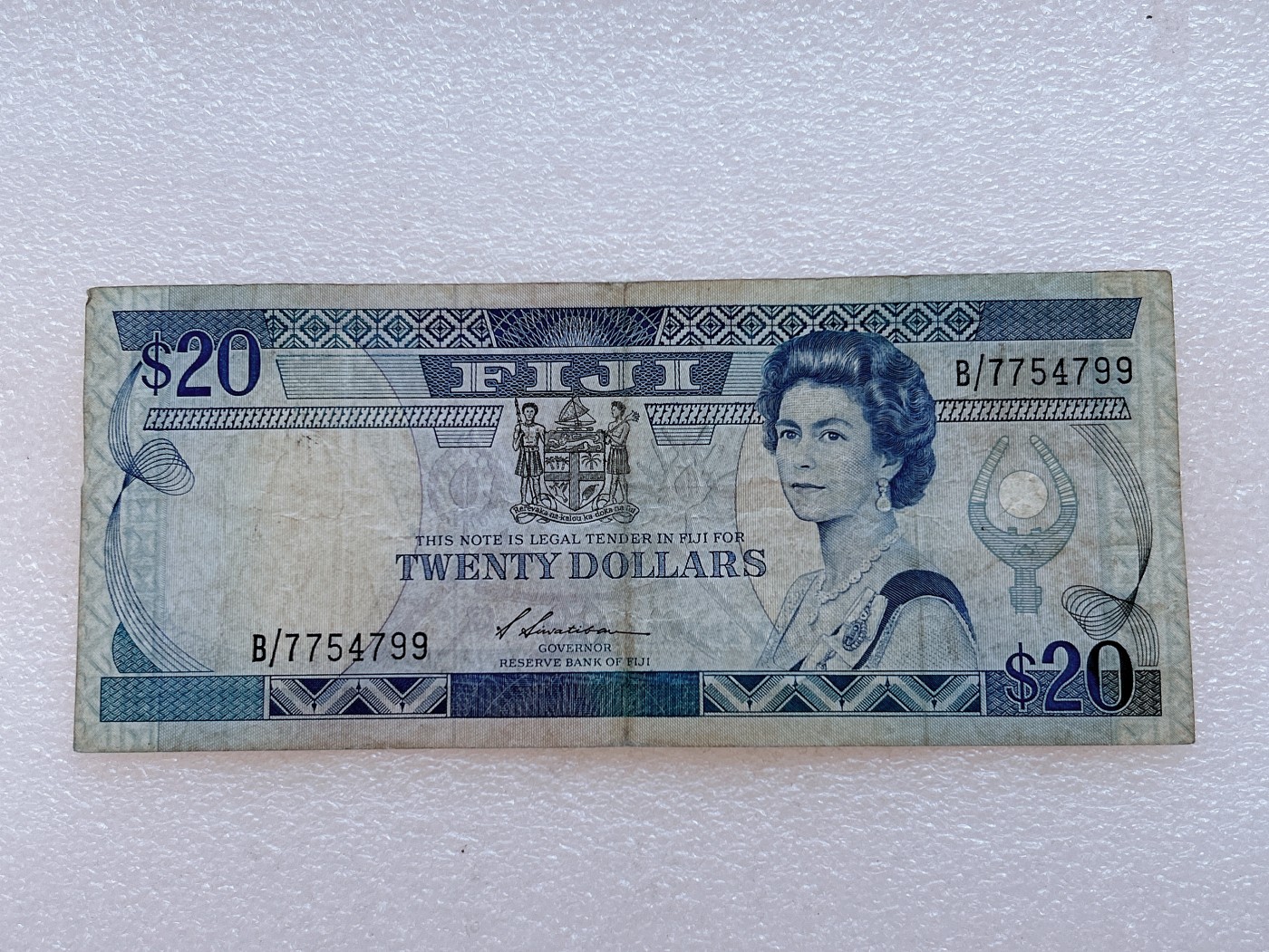 全场一元起拍 各国纸币专场 第34期 斐济20元纸币 八成新 号码7754799