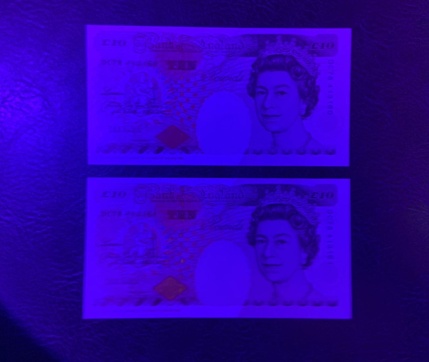 收藏联盟Quantum Auction 第301期拍卖  英国年10镑3张 品相UNC 细节如图