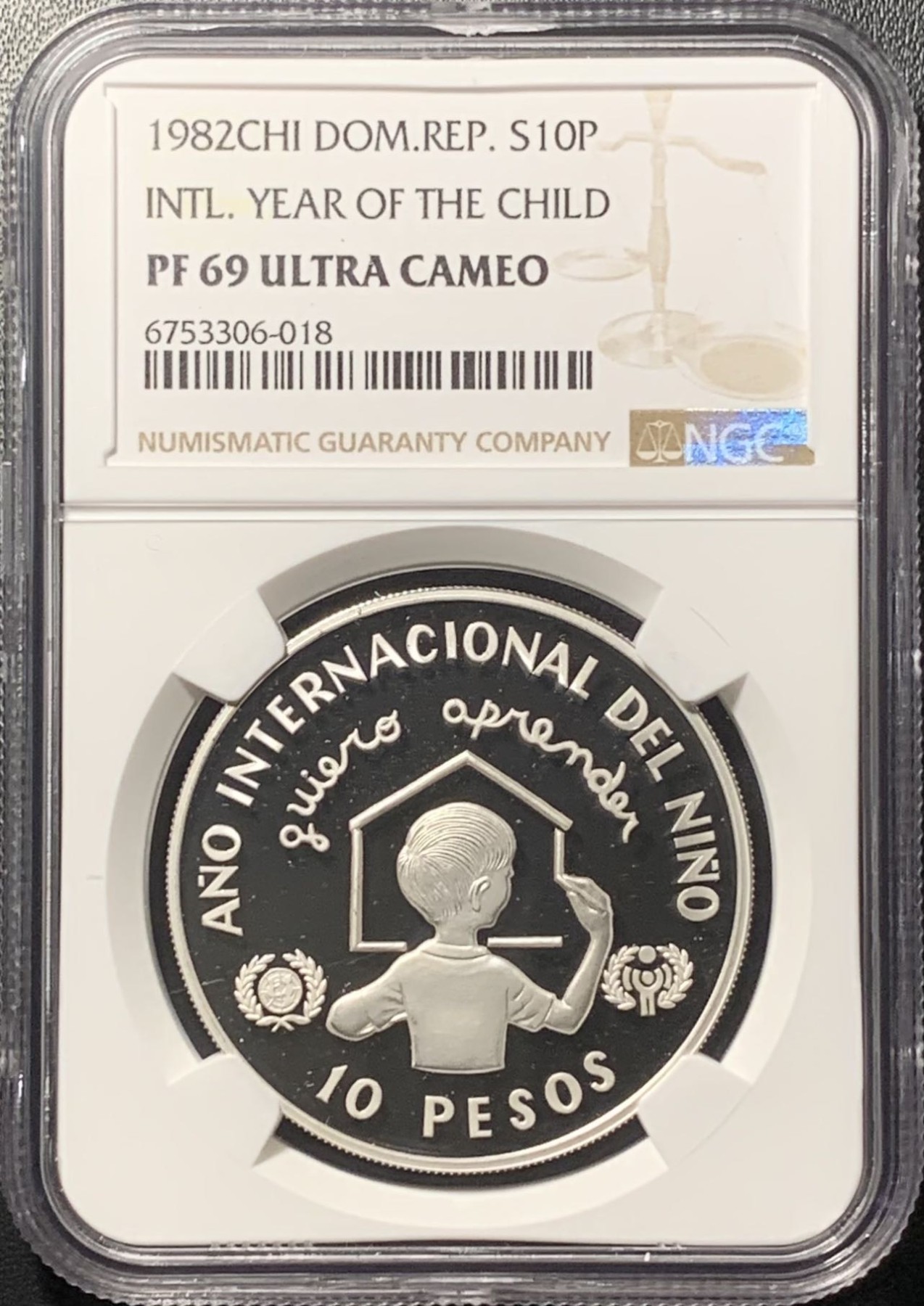 紫瑗钱币——第322期拍卖 多米尼加共和国 1982年 国际儿童年 10比索 银币 NGC PR69 UC