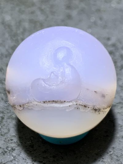 精美高玉化亚光一线海洋玉髓手工俏色巧雕无相佛意境2.0圆珠一个！ - 精美高玉化亚光一线海洋玉髓手工俏色巧雕无相佛意境2.0圆珠一个！