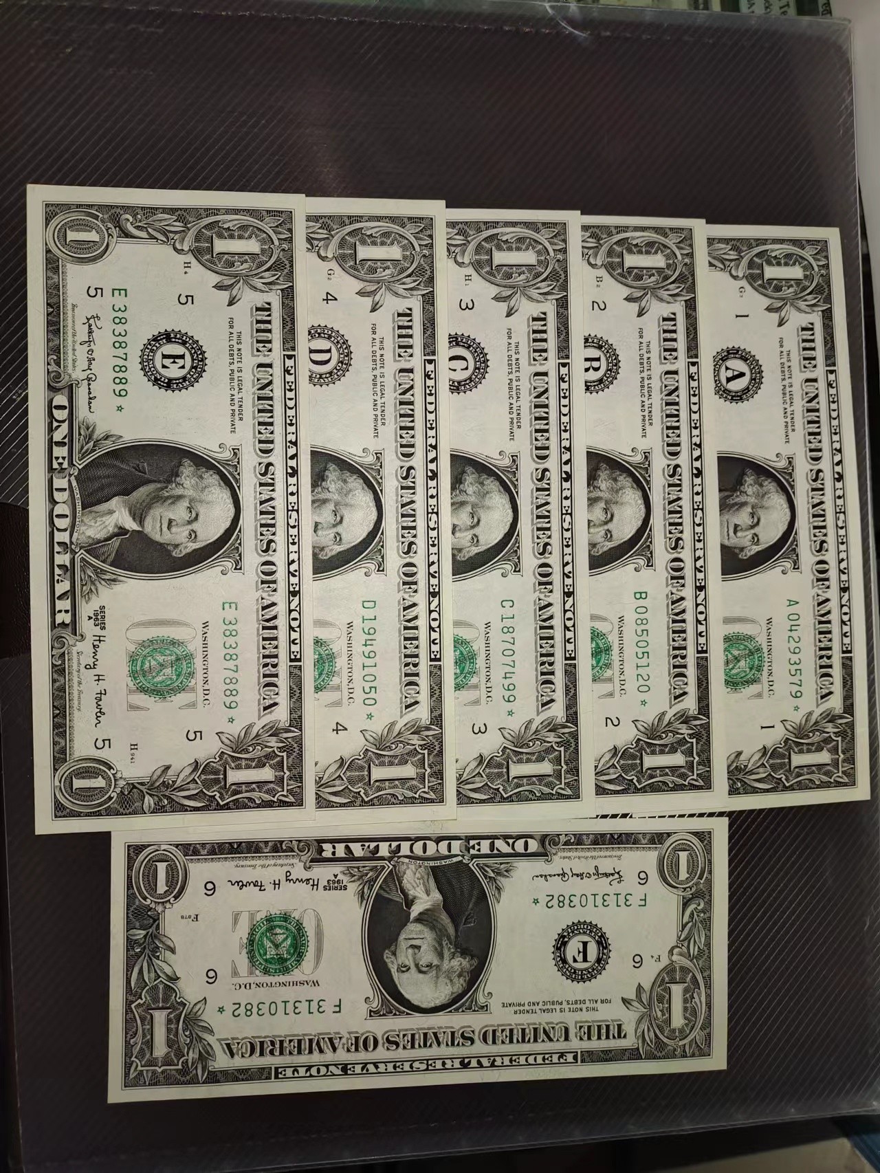 Unc 美国纸币 1963年A版 1元美金纸币 全套12区间 星号 Unc 美国纸币 1963年A版 1元美金纸币 全套12区间 星号