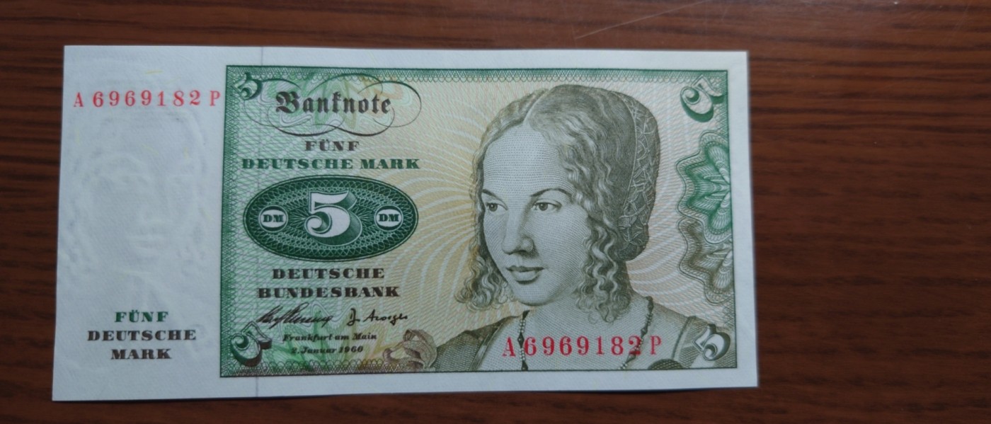 【世界钱币】精选微拍第80期暨2023年第二十七期 少量货品零起拍混合场 1960年德国5马克 全新绝品无47 尾号182