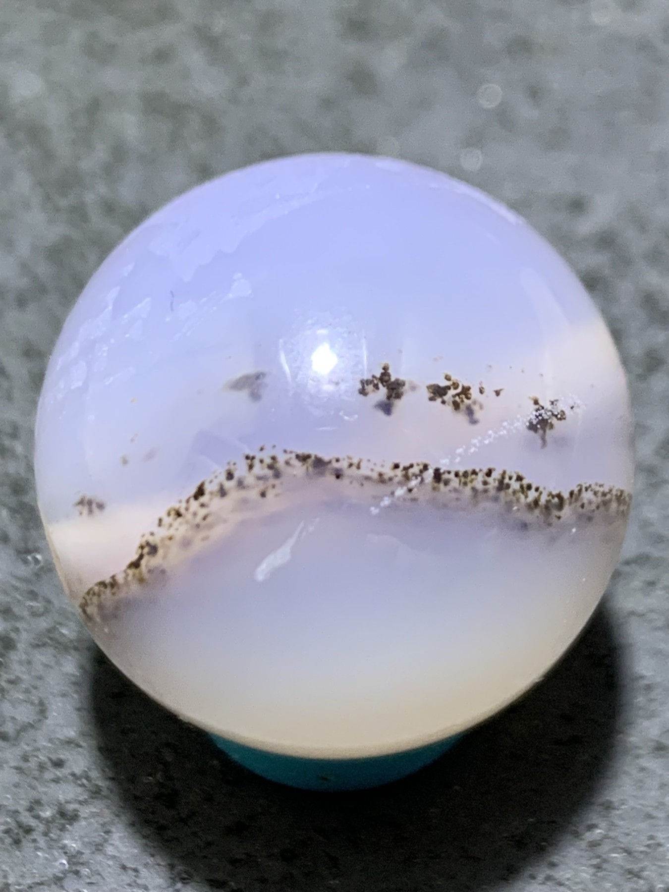 精美高玉化亚光一线海洋玉髓手工俏色巧雕无相佛意境2.0圆珠一个！