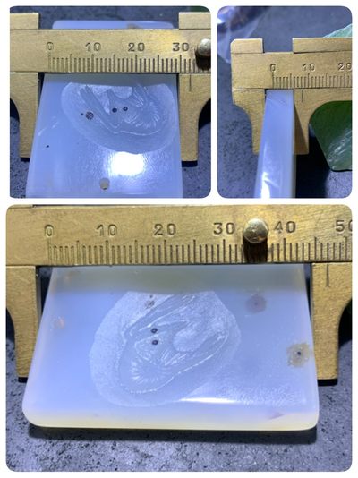 精美高玉化海洋玉髓手工俏色巧雕白石老人虾意境牌子一个！ 精美高玉化海洋玉髓手工俏色巧雕白石老人虾意境牌子一个！