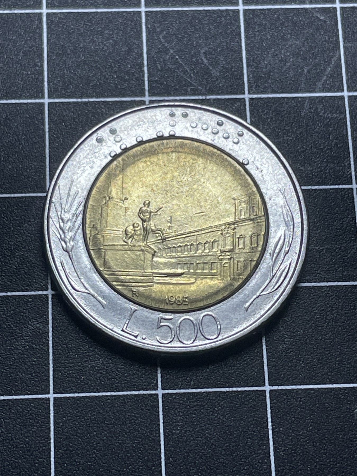 神仙姐姐散币好品专场第六期（无佣金，预留三期自动发出 意大利500里拉双色币