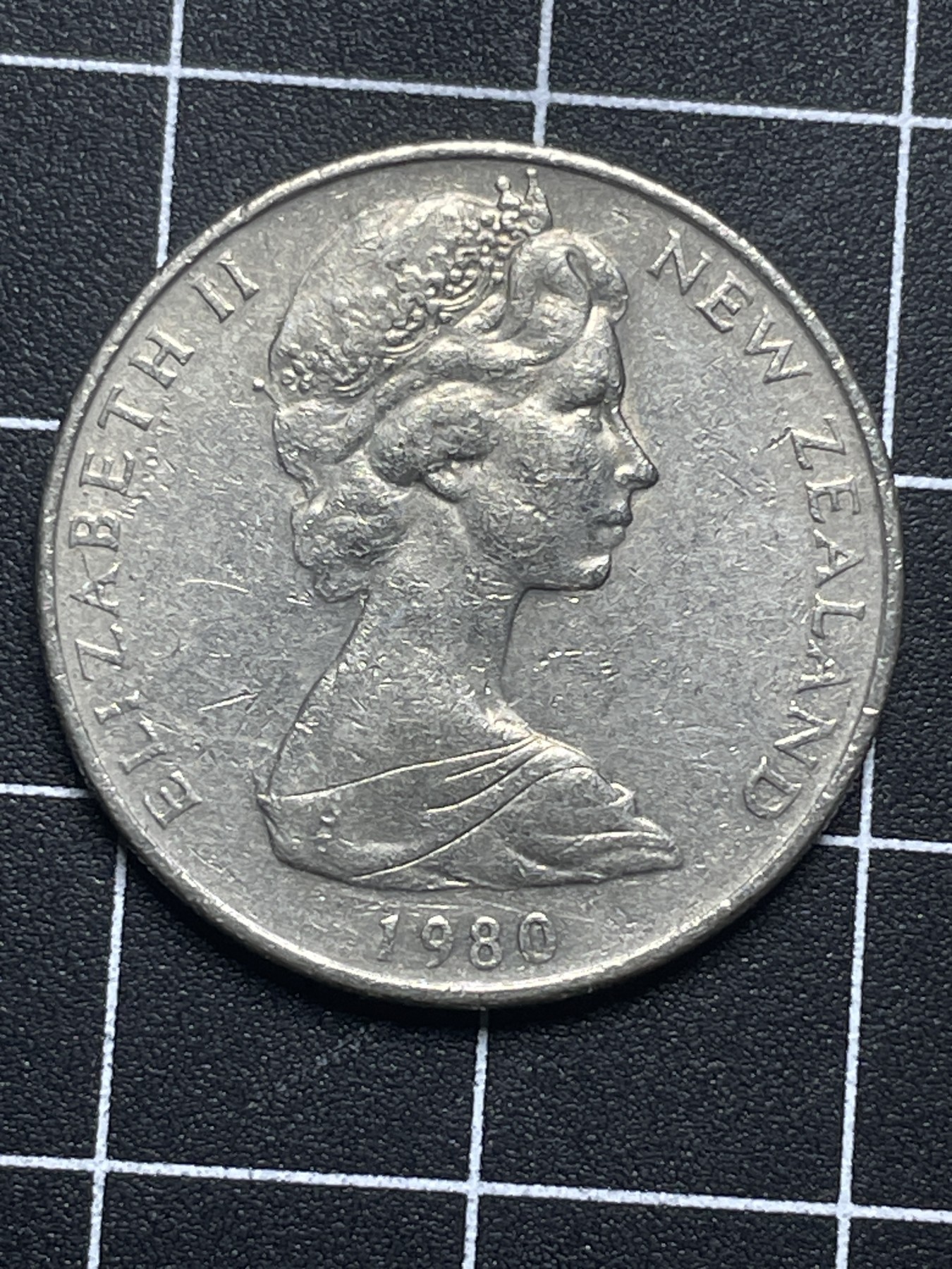 神仙姐姐散币好品专场第六期（无佣金，预留三期自动发出 好品1980年新西兰10分面具人