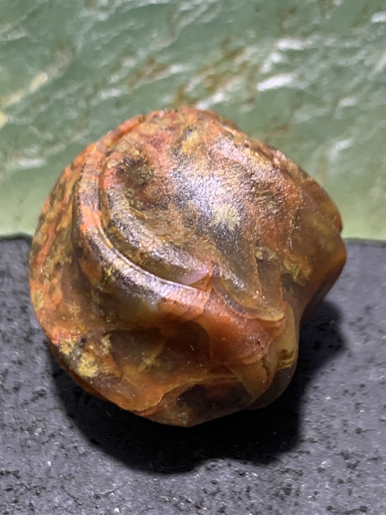 精美高玉化亚光草花战国红玛瑙手工雕刻转纹珠一颗！
