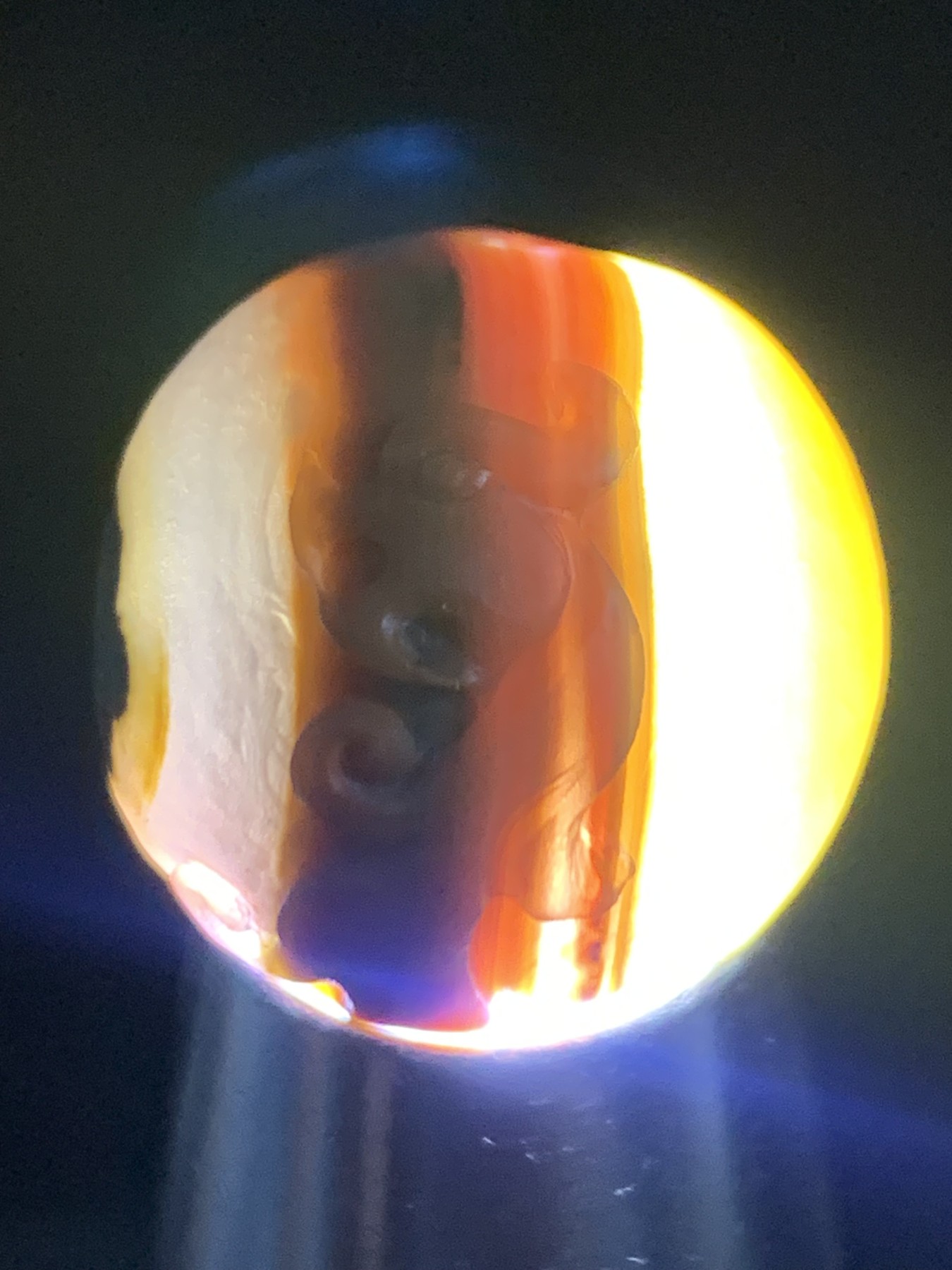 精美亚光高玉化巴西玛瑙手工俏色巧雕仿古龙随形圆珠一个！