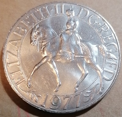 招财猫的储钱罐钱币徽章拍卖第七场 - 英国1977年女王登基二十五周年克朗型纪念币