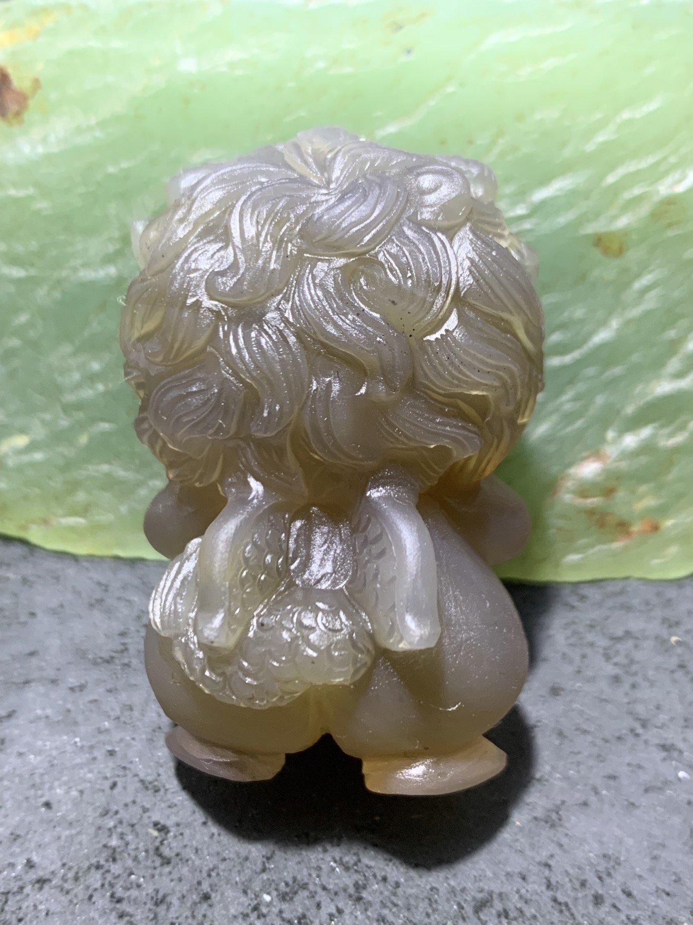 精美亚光高玉化巴西玛瑙手工雕刻呆萌瑞兽把件（摆件）一个！