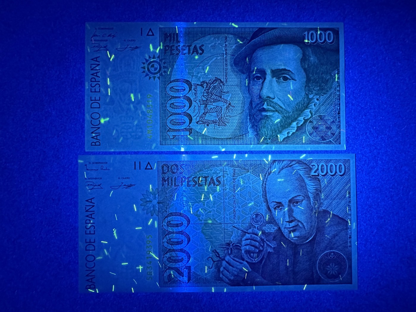 《张总收藏》125期-外币靓号典藏 西班牙1000、2000比塞塔2张 UNC 末版