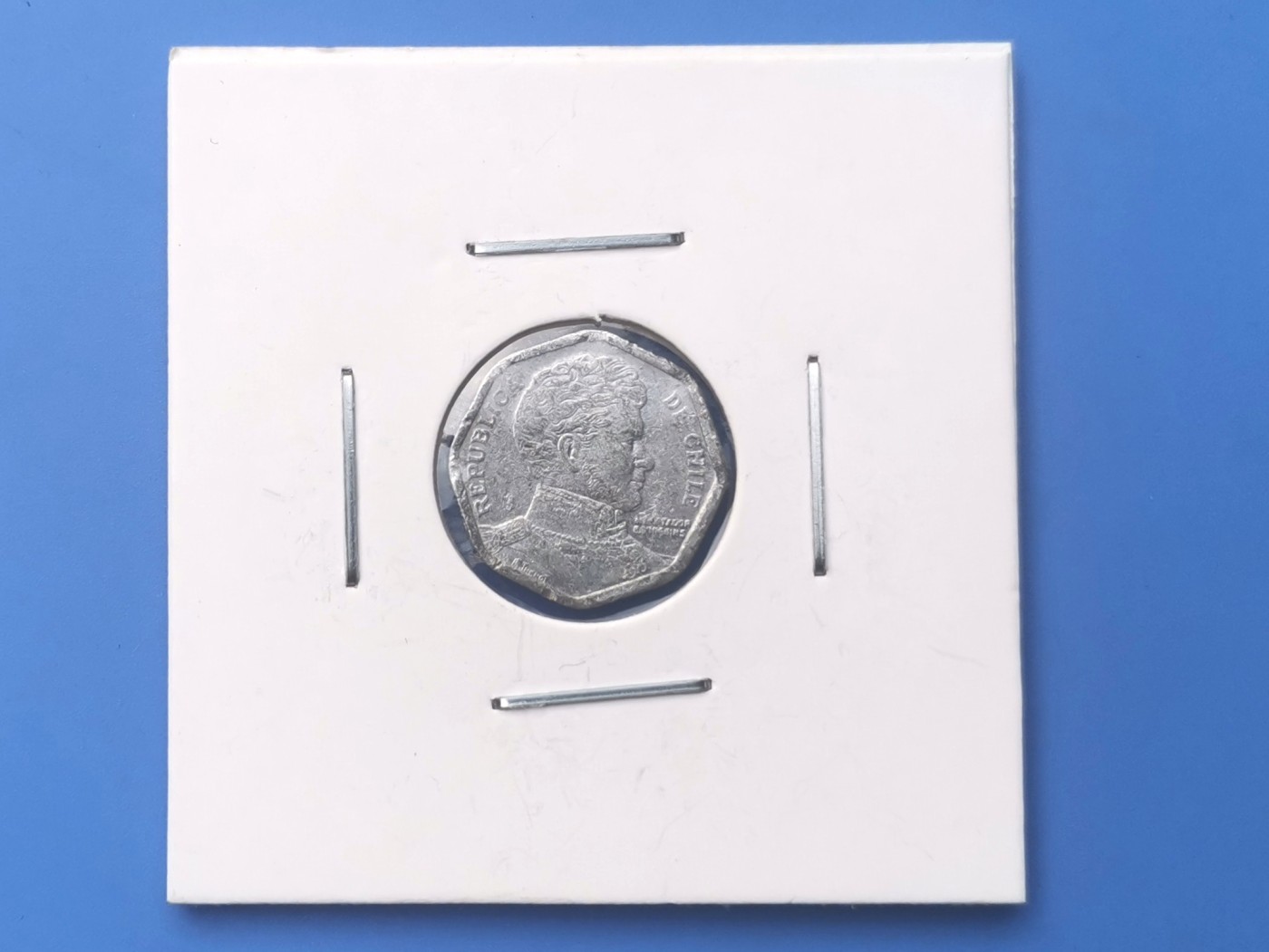 【易洋钱喜】第十三场 外国硬币专场 0元起拍 满百包邮 2004年智利一比索，铝币