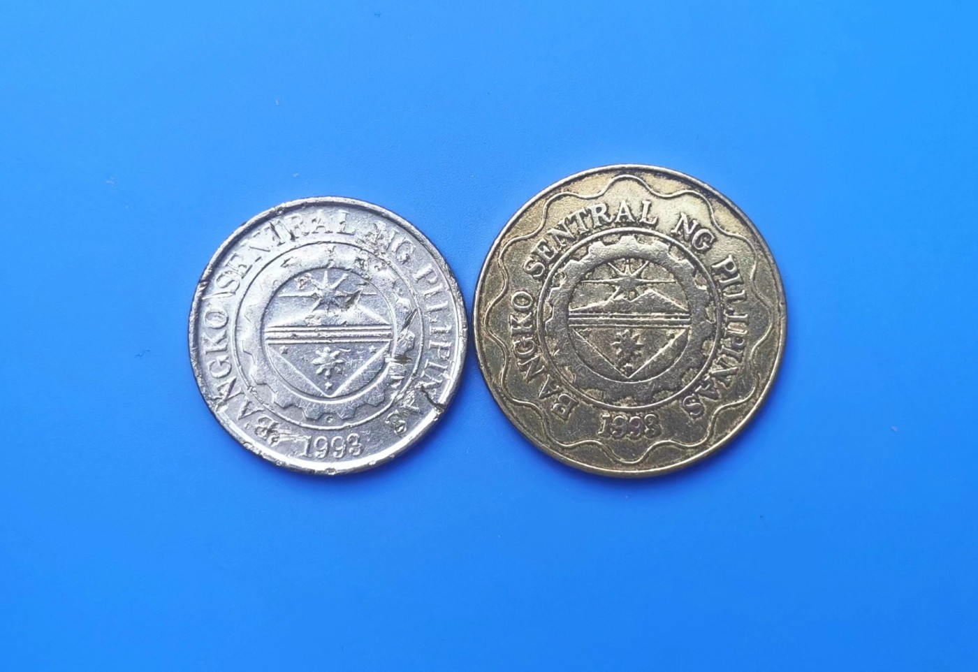 【易洋钱喜】第十三场 外国硬币专场 0元起拍 满百包邮 菲律宾硬币两枚