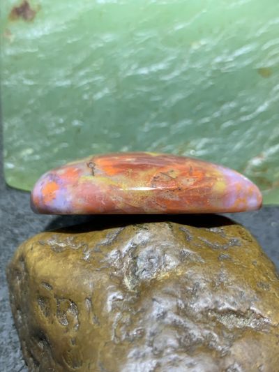 川料南红玛瑙包浆料吊坠一个 川料南红玛瑙包浆料吊坠一个