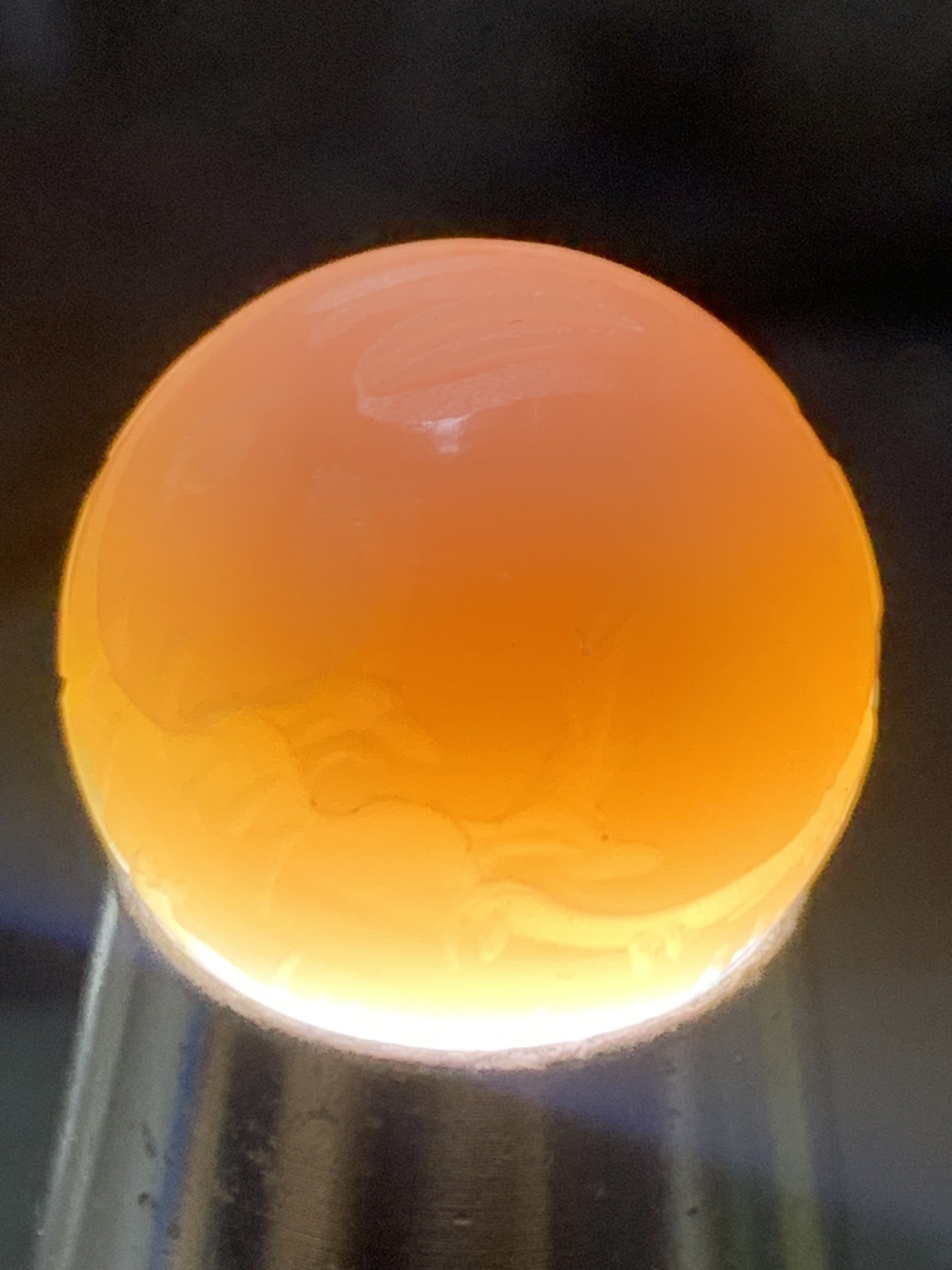 精美高玉化冰粉色亚光海洋玉髓手工俏色巧雕玉兔（兔飞猛进）三通一个