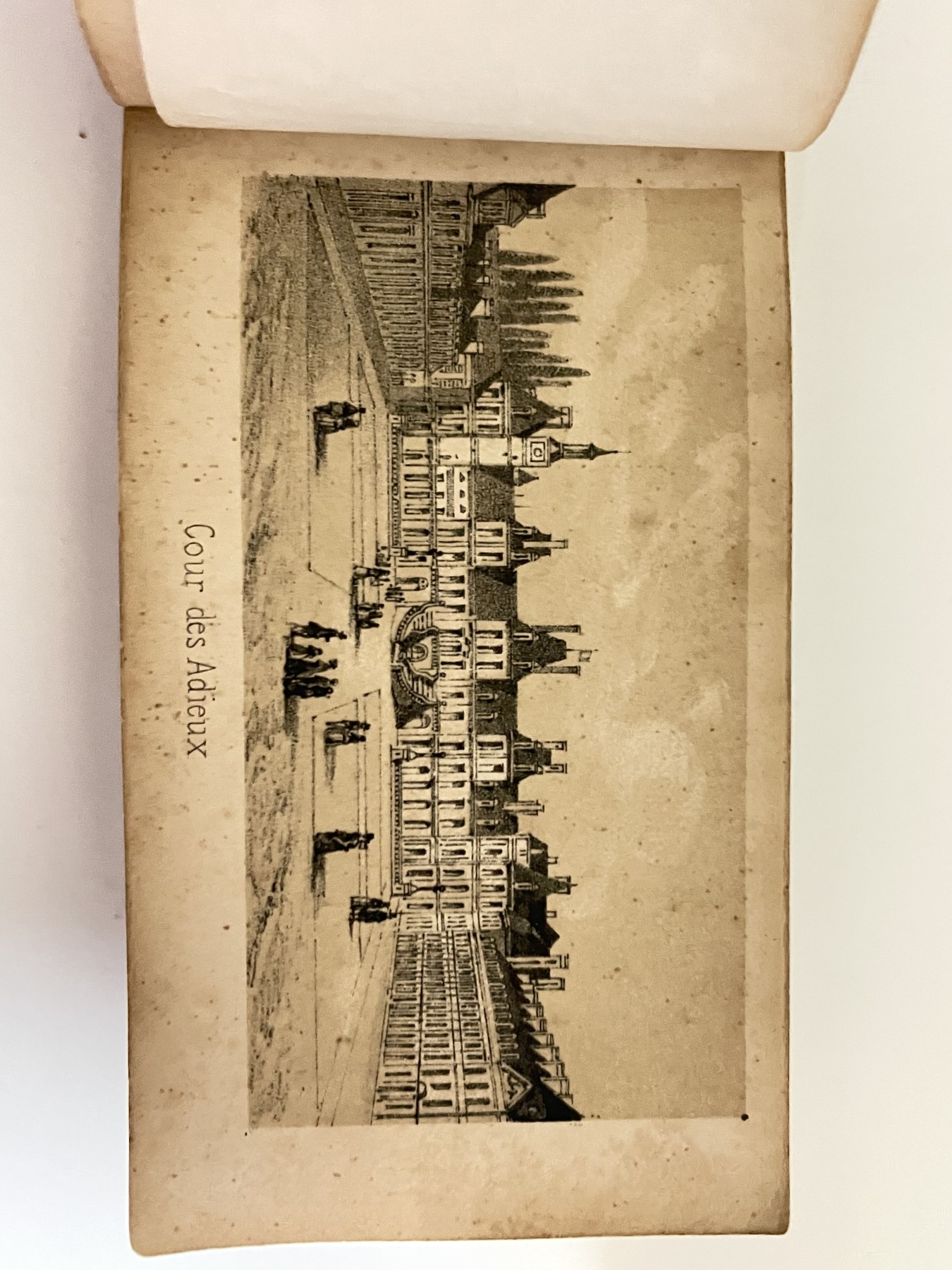 海外回流精品（欧美专场） 法国回流18-19世纪小画册（图片数量限制画册无法拍全）