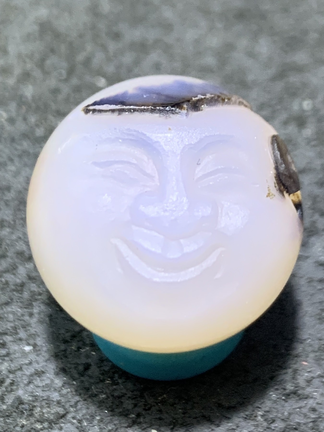精美高玉化亚光海洋玉髓手工俏色巧雕善财童子随形圆珠一个！
