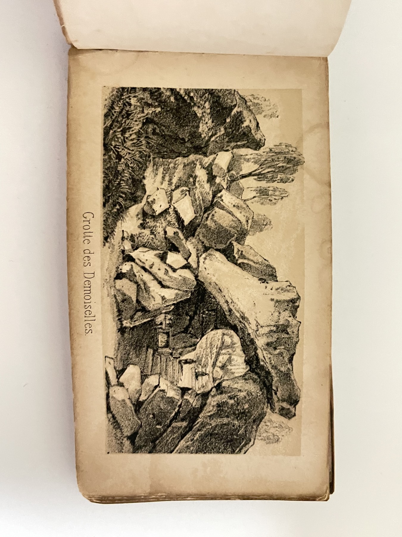 海外回流精品（欧美专场） 法国回流18-19世纪小画册（图片数量限制画册无法拍全）