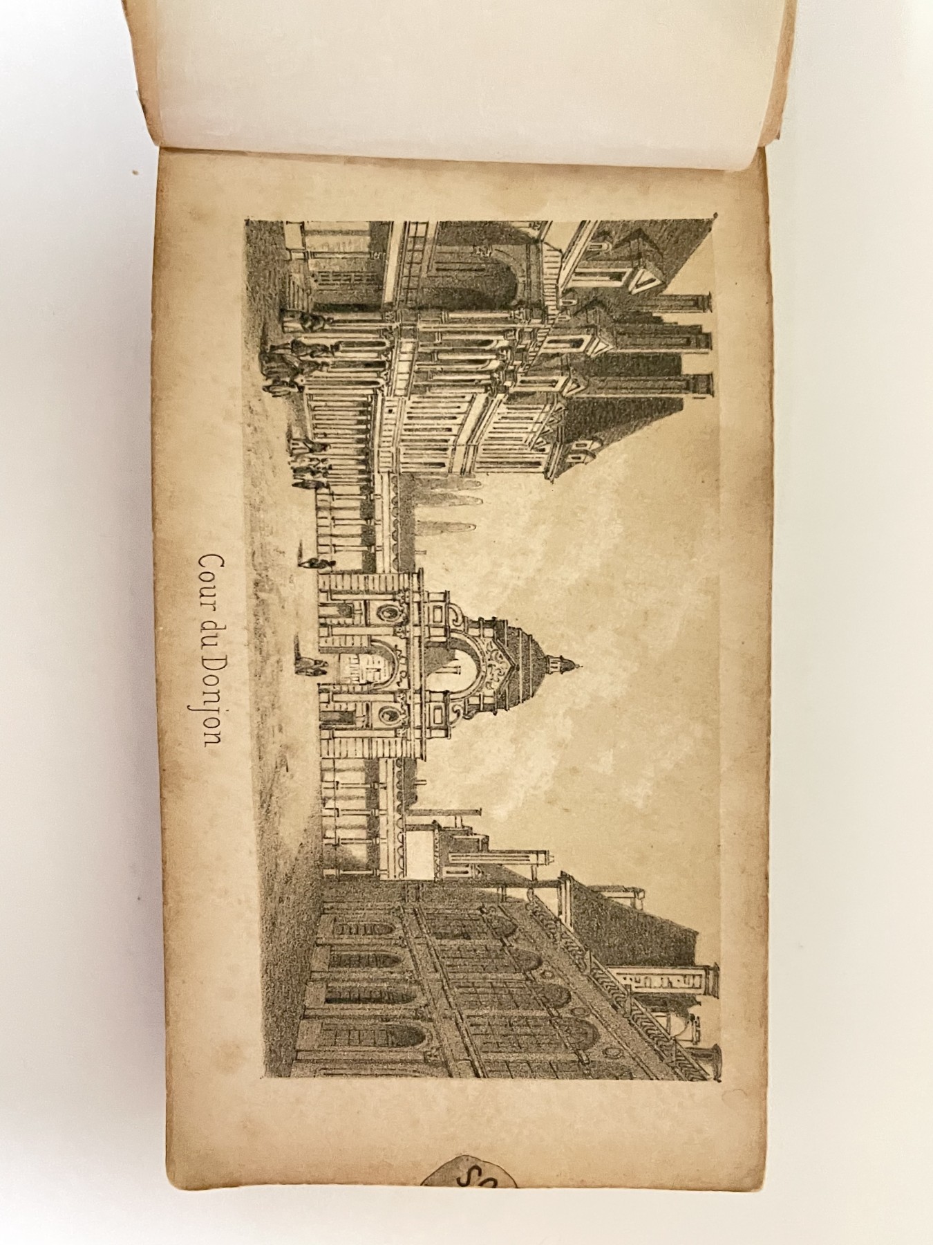 海外回流精品（欧美专场） 法国回流18-19世纪小画册（图片数量限制画册无法拍全）