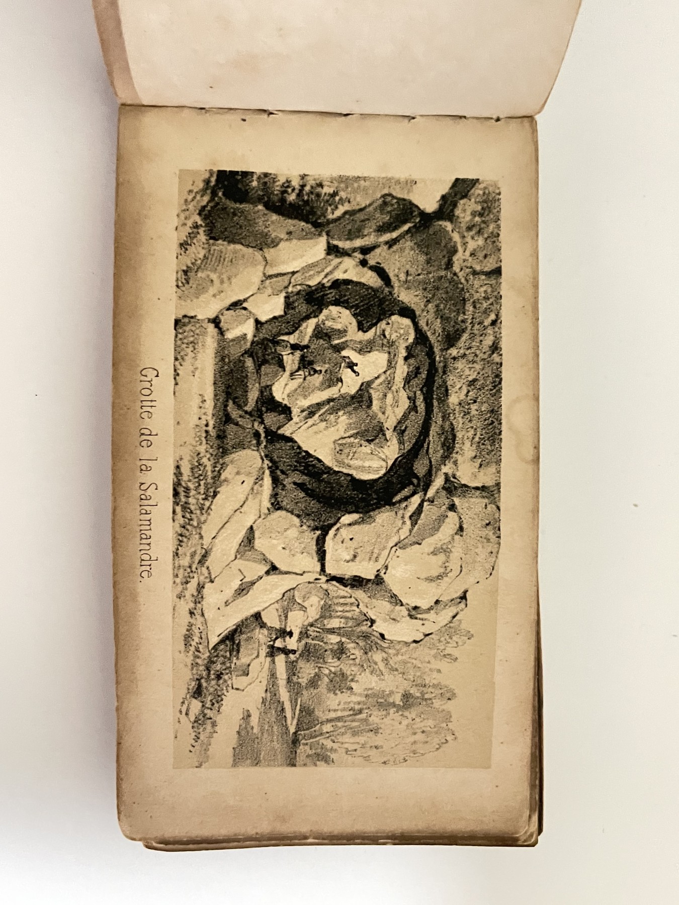 海外回流精品（欧美专场） 法国回流18-19世纪小画册（图片数量限制画册无法拍全）