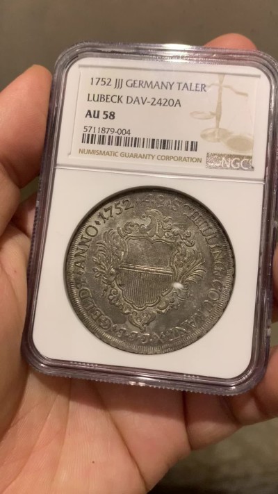 《竞宝斋》第215场-周日，周一 2场 (全场包邮) 唯一冠军分！NGC-AU58 德国 1752年吕贝克帝国自由市 48先令银币 底板带光 味道十足