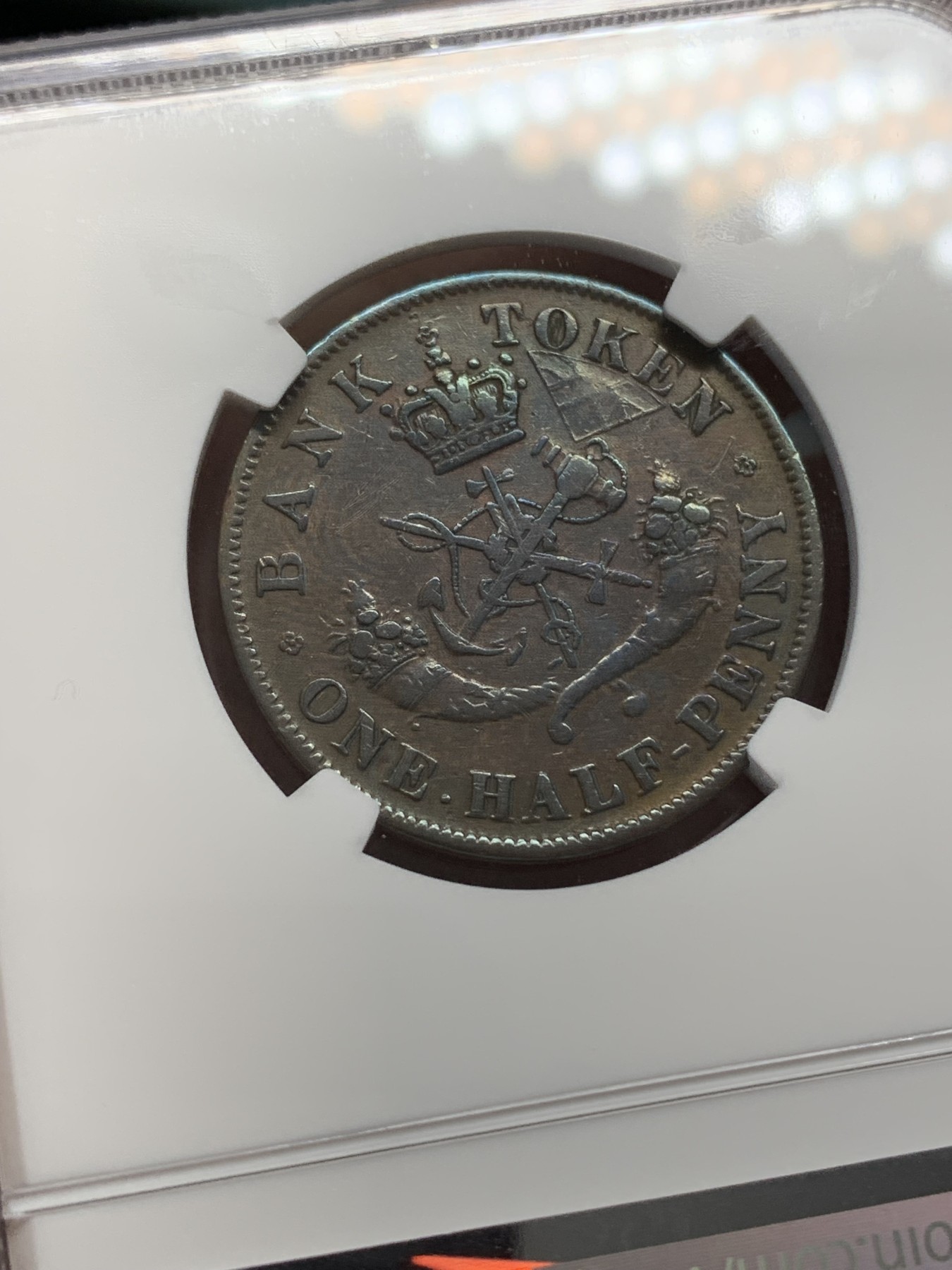 《竞宝斋》第215场-周日，周一 2场 (全场包邮) NGC XFD 1857年加拿大1/2便士铜质代币