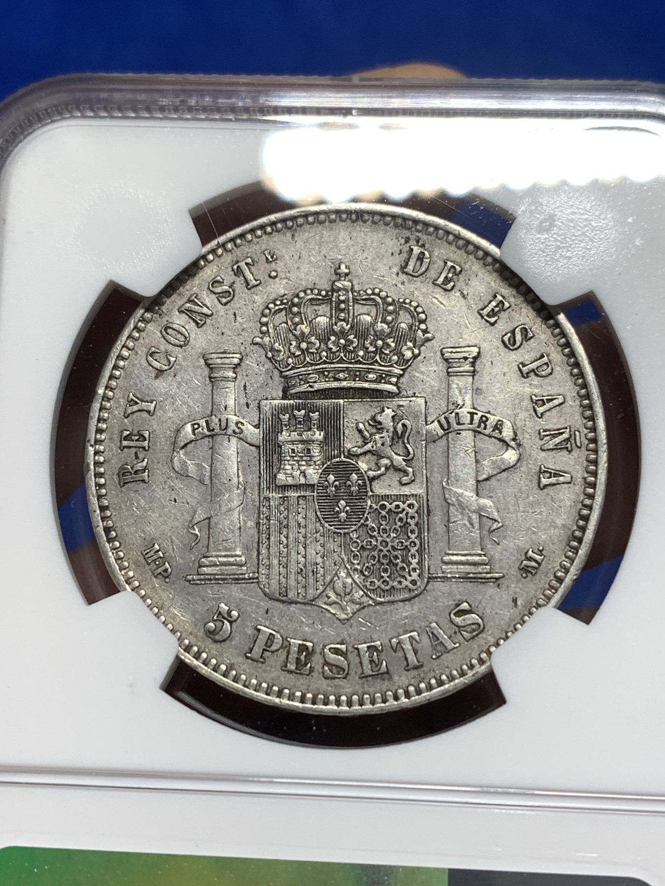 《竞宝斋》第215场-周日，周一 2场 (全场包邮) NGC-XF40 西班牙1888年 阿方索十三世 5比塞塔双柱大银币 吉祥年份