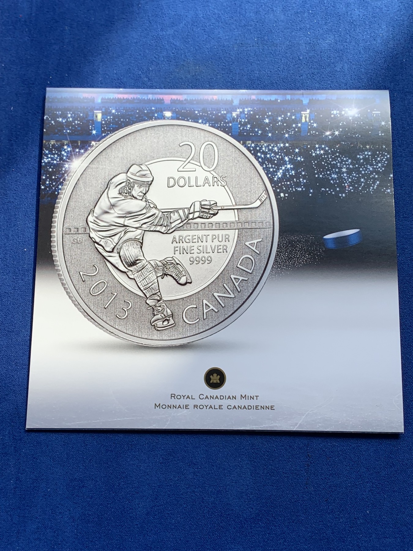 《竞宝斋》第215场-周日，周一 2场 (全场包邮) 加拿大2013精致9999纯银20元银币