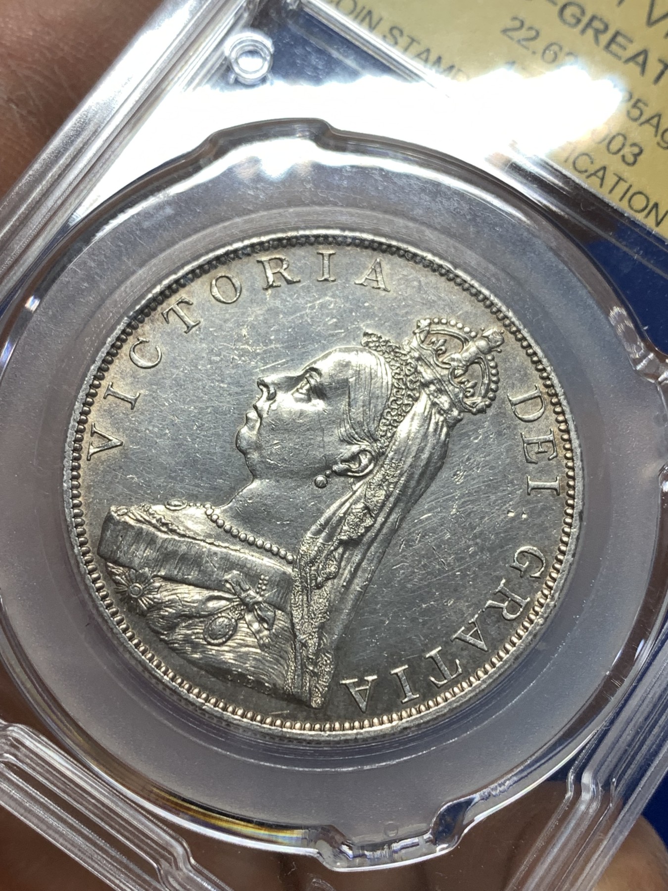 《竞宝斋》第215场-周日，周一 2场 (全场包邮) CSIS国评 MS60 维多利亚女王4先令大银币，罗马数字1要比阿拉伯数字1发型的数量少很多！AU品质!