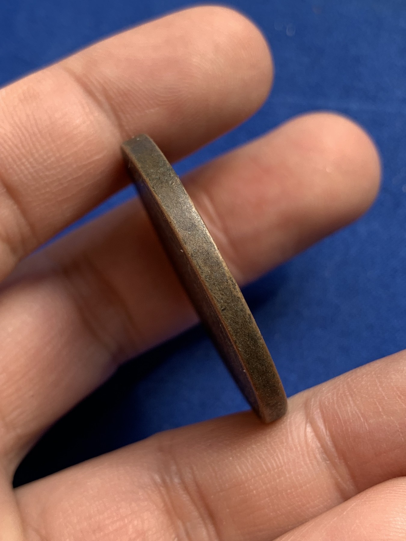 《竞宝斋》第215场-周日，周一 2场 (全场包邮) 沙俄1860年5戈比大铜币 直径36.5mm 重量25.7g，原味厚实 状态不错