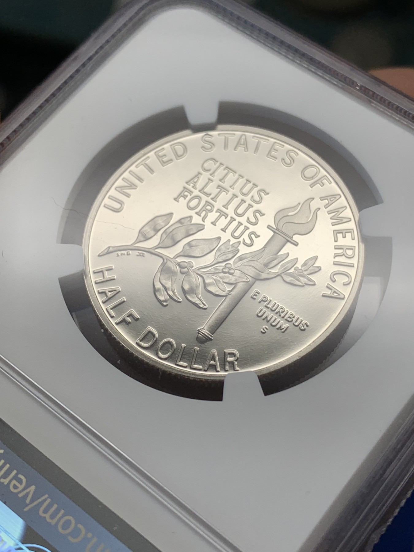 《竞宝斋》第215场-周日，周一 2场 (全场包邮) NGC PF69UC 美国1992年奥运精制半美元