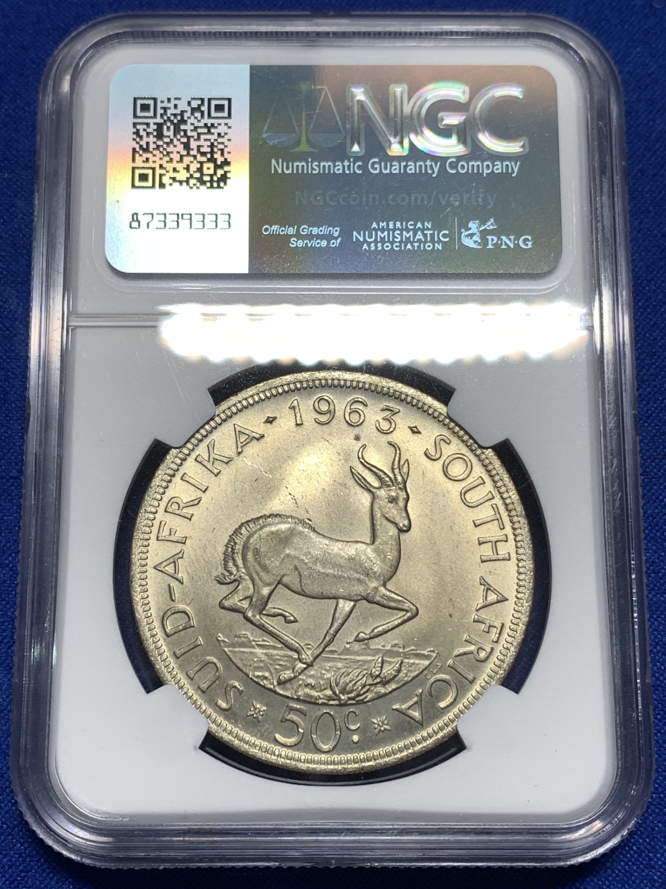 《竞宝斋》第215场-周日，周一 2场 (全场包邮) NGC-MS63 南非 1963年50分 吕贝克 大羚羊银币 极美黄包浆 MS-63 上海严评 早期天印67分砸盒结果