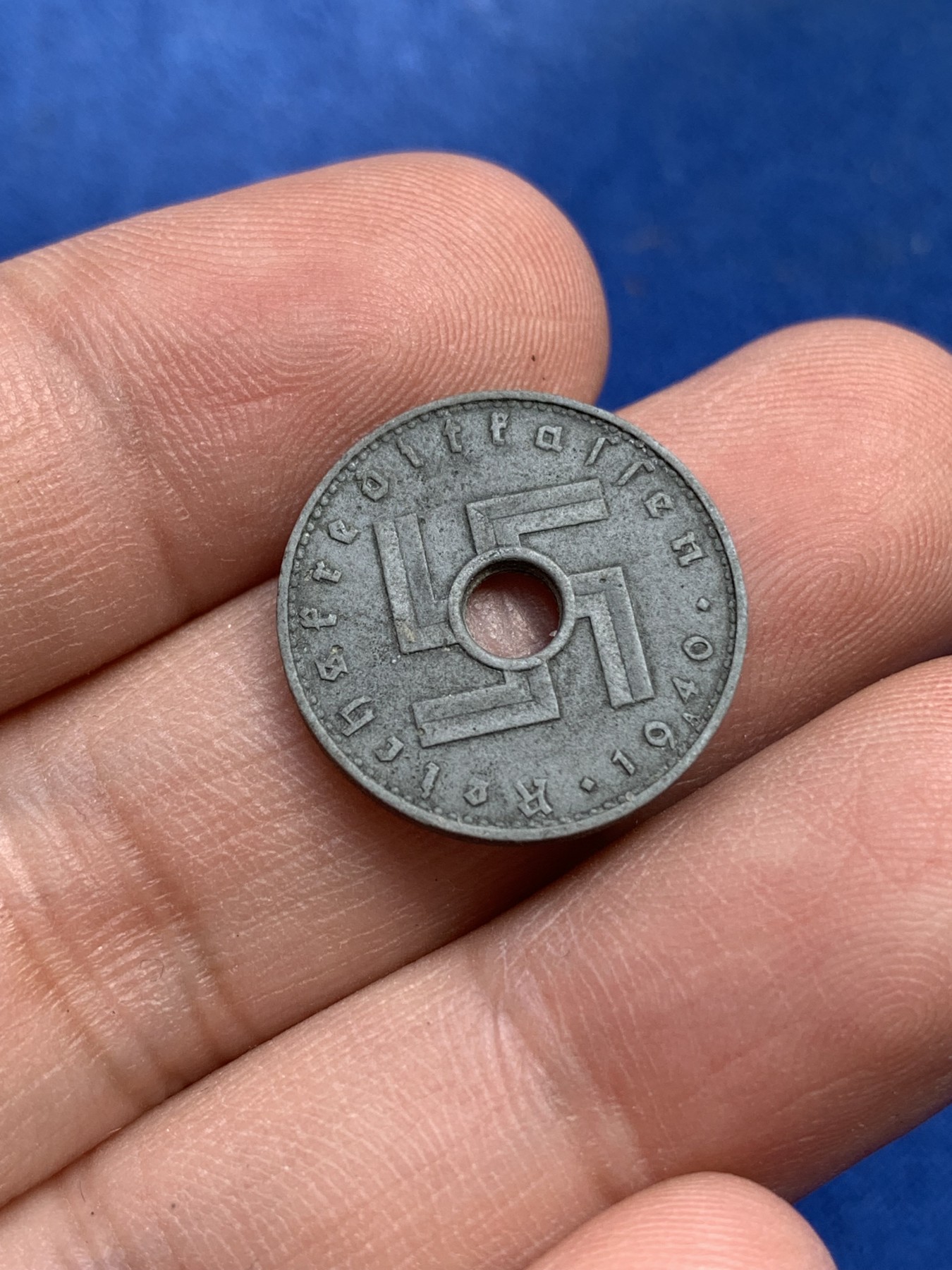 《竞宝斋》第215场-周日，周一 2场 (全场包邮) 德三1940年中孔5芬尼 非常稀有的品种和品相 少见品种