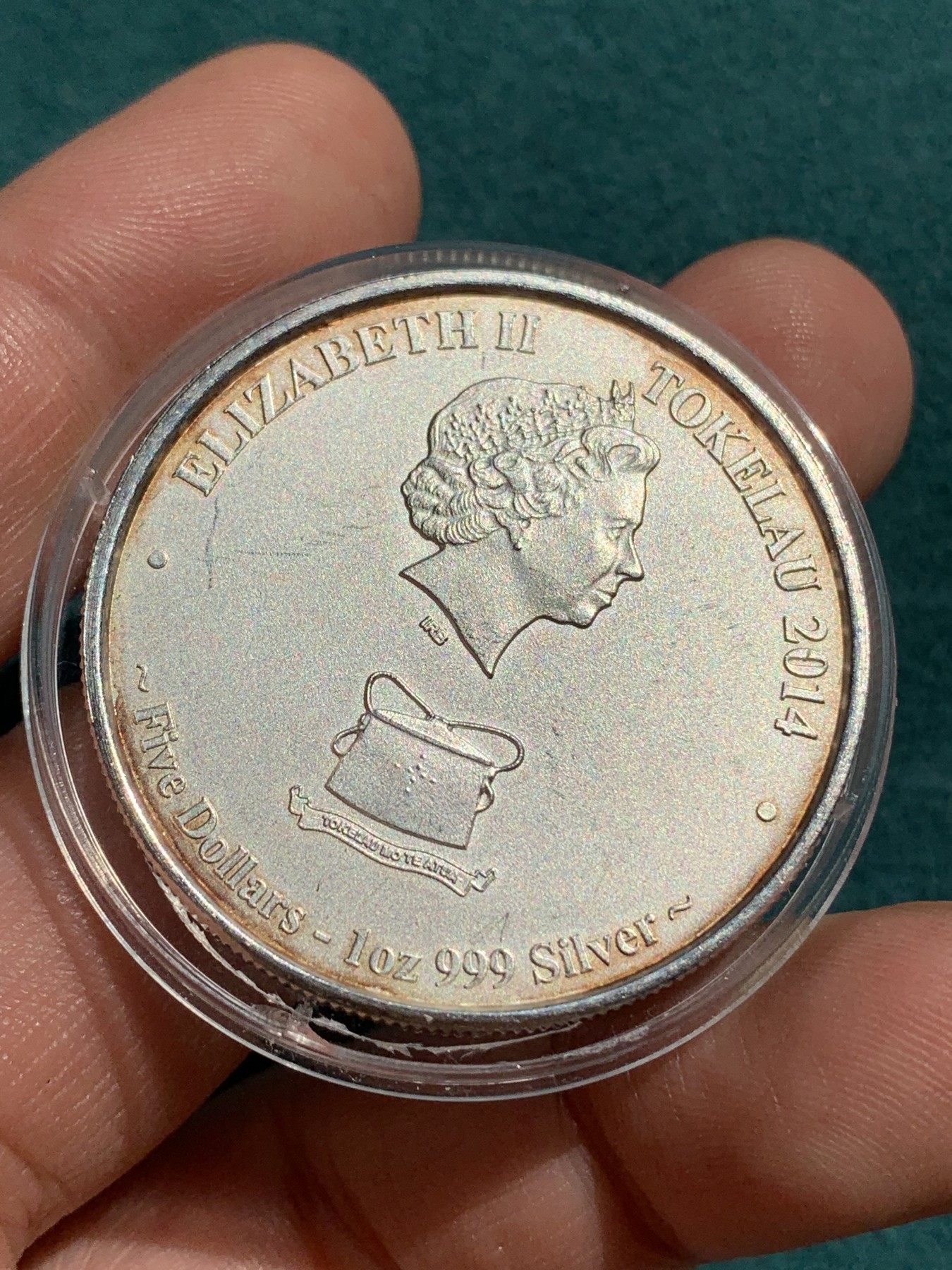 《竞宝斋》第215场-周日，周一 2场 (全场包邮) 新西兰 托克劳群岛 2014 黄鳍金枪鱼 5刀 大银币 999银 31.1克