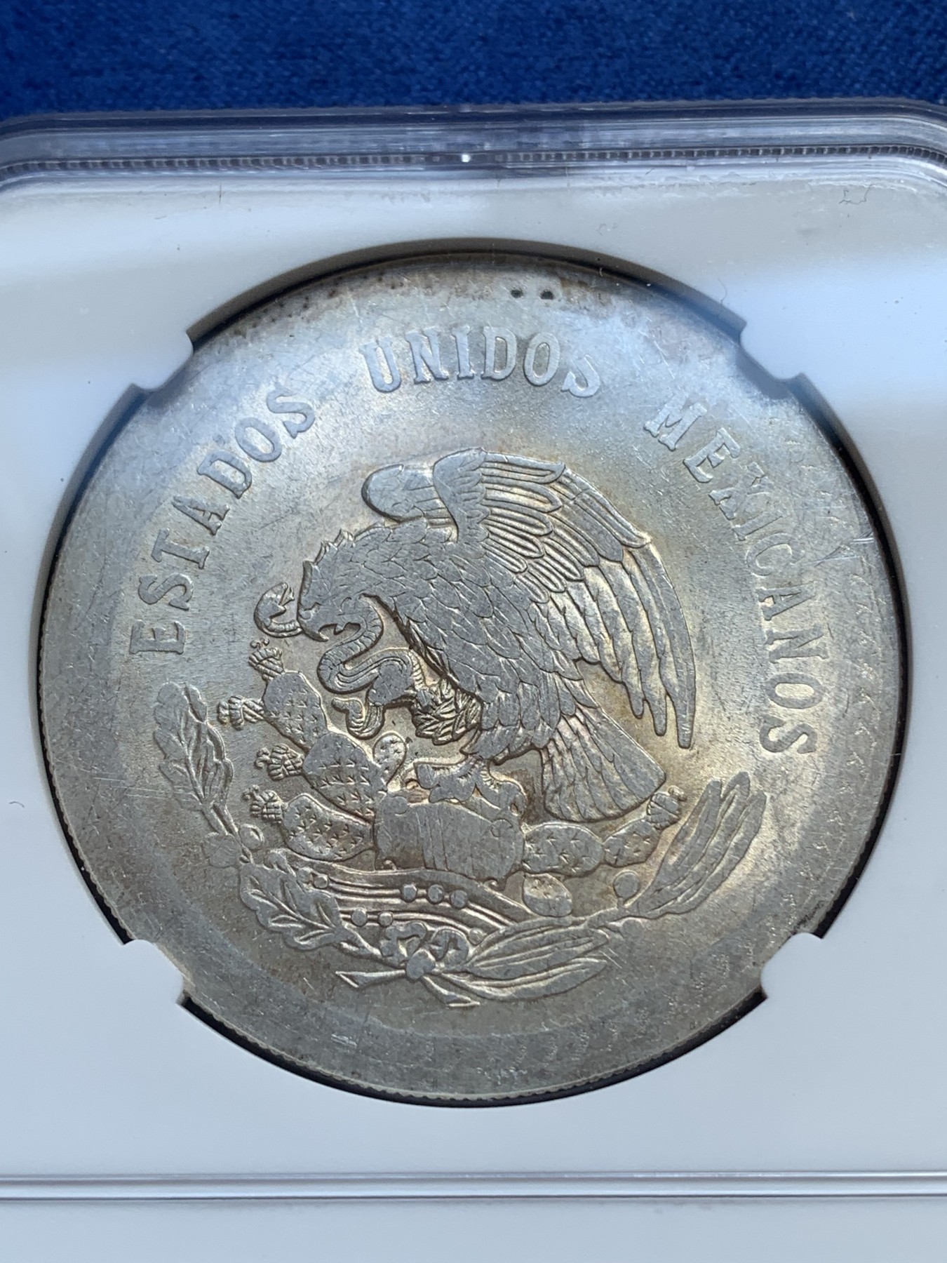 《竞宝斋》第215场-周日，周一 2场 (全场包邮) NGC-AU55 安圭拉1967年加盖墨西哥1948年5比索 MS状态转光感十足，低评