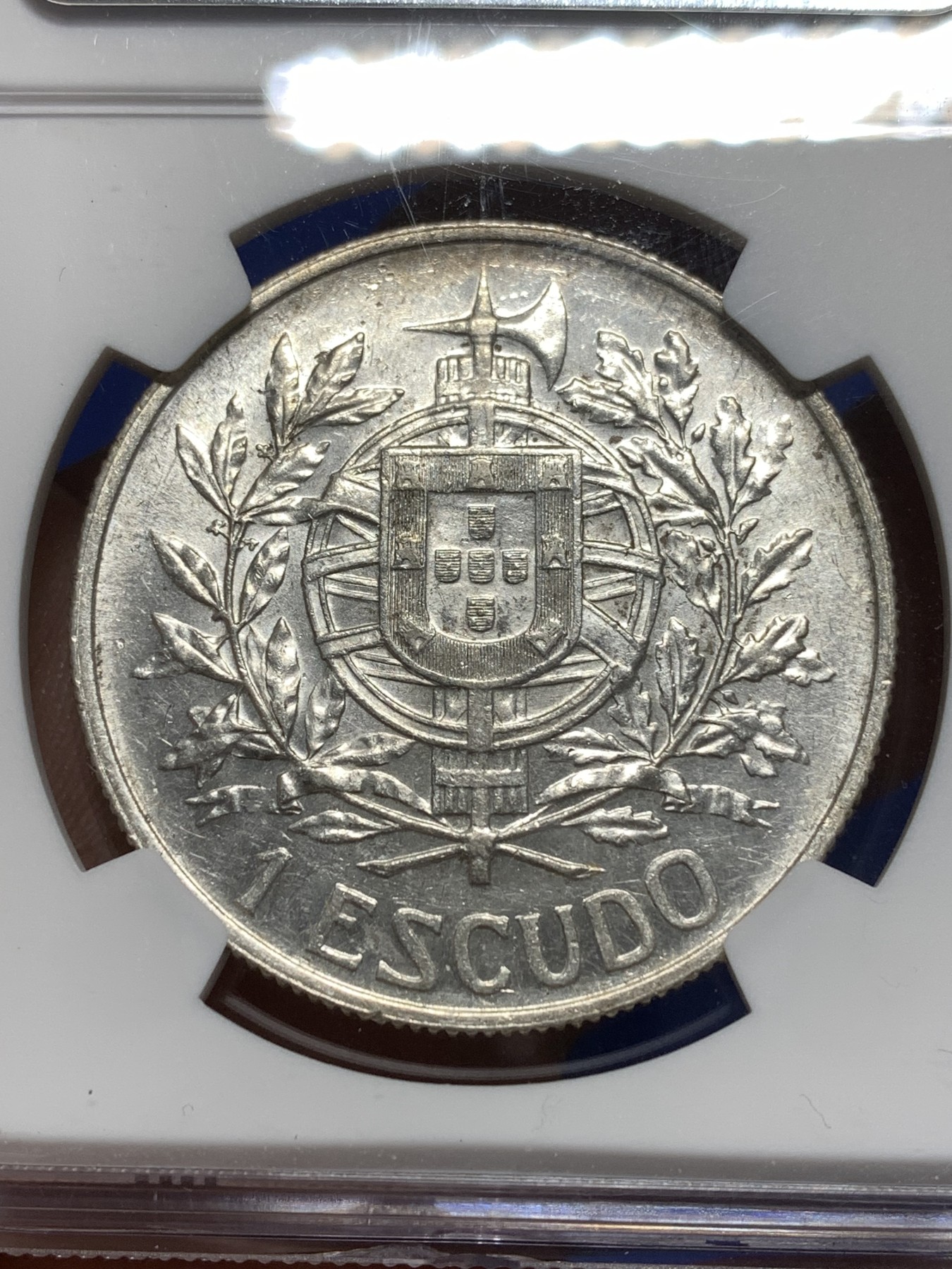 《竞宝斋》第215场-周日，周一 2场 (全场包邮) NGC-AU58 葡萄牙 1910年 半岛战争女神 1埃斯库多大银币