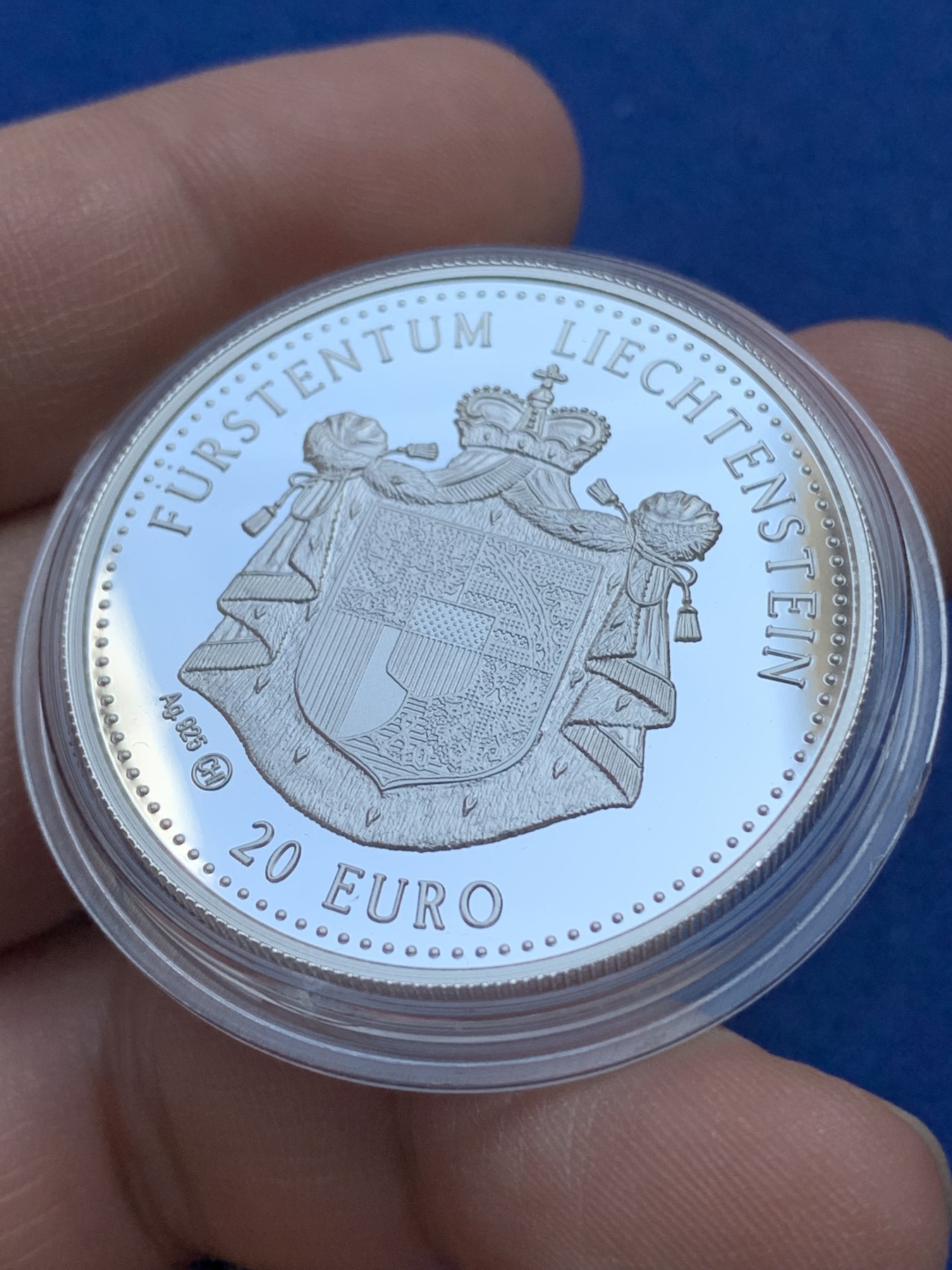 《竞宝斋》第215场-周日，周一 2场 (全场包邮) 列支敦士登1996年大公金马车20欧元精制大银币 925银