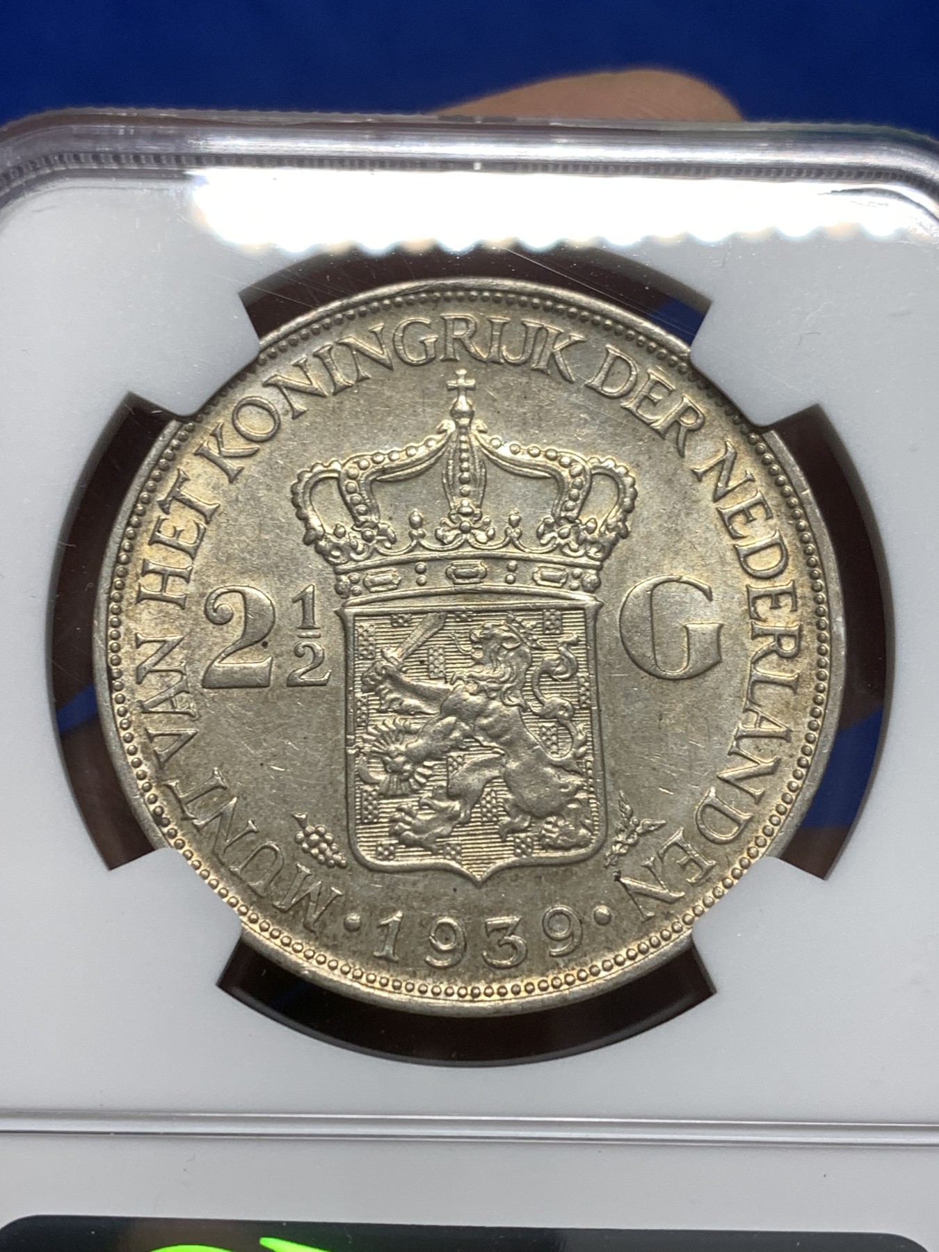 《竞宝斋》第215场-周日，周一 2场 (全场包邮) NGC MS61 荷兰1939年女王威廉米娜2.5盾大银币