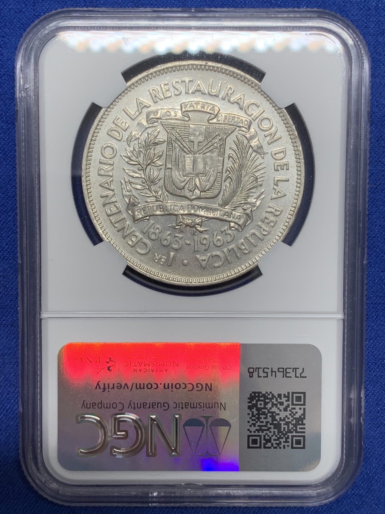 《竞宝斋》第215场-周日，周一 2场 (全场包邮) NGC MS64 多米尼加1963年建国百年纪念比索南美洲印第安人多米尼加最有名的图案