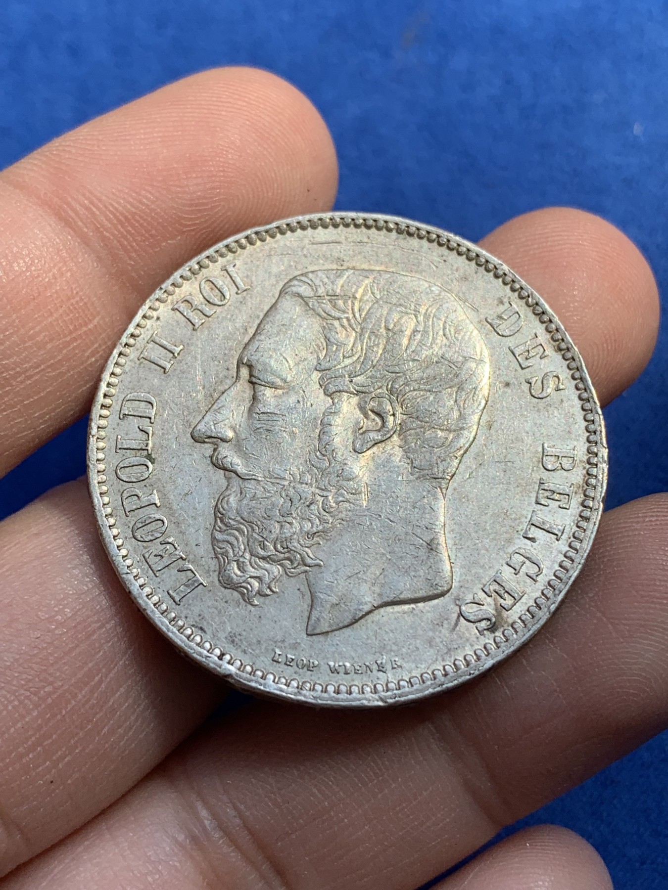 《竞宝斋》第215场-周日，周一 2场 (全场包邮) 比利时1873年 利奥波德二世 5法郎银币 带底光 细节还不错