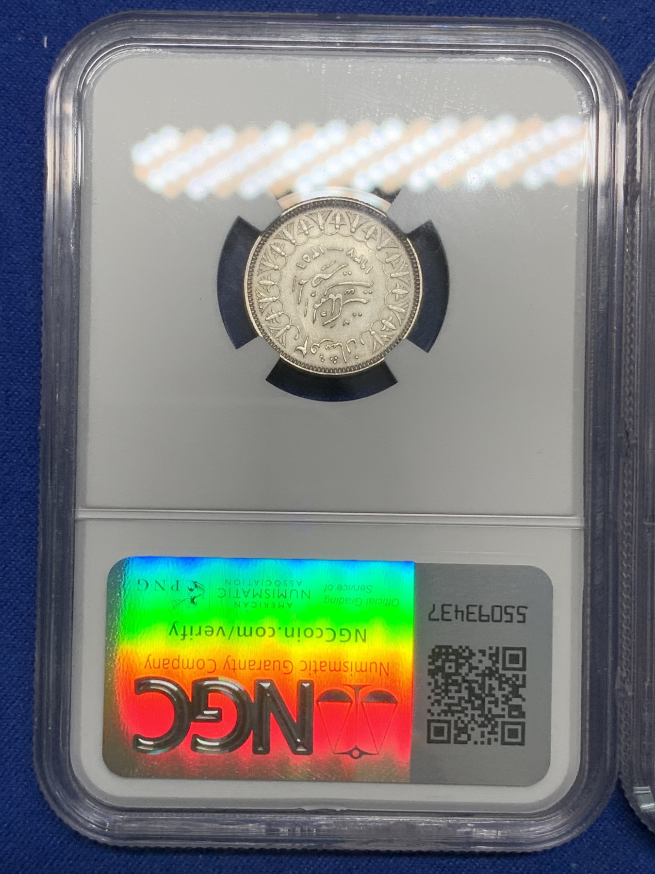 《竞宝斋》第215场-周日，周一 2场 (全场包邮) 两枚一组 NGC-UNC品质银币，埃及1937法鲁克一世2皮阿斯特银币+法国1919年1法郎播种女神银币