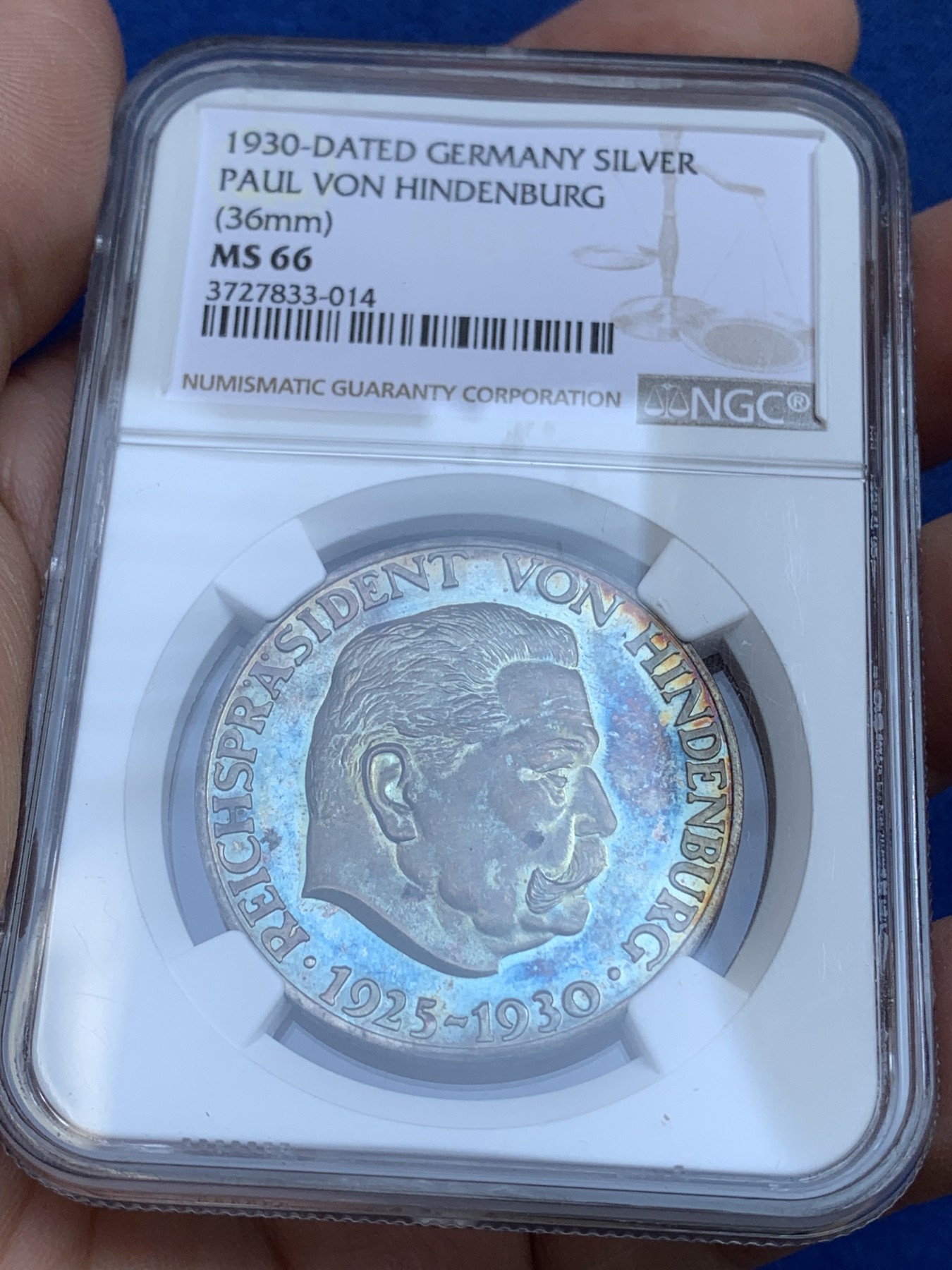 《竞宝斋》第215场-周日，周一 2场 (全场包邮) NGC MS66 1930年德国兴登堡橡树银章 五彩包浆 品相完美