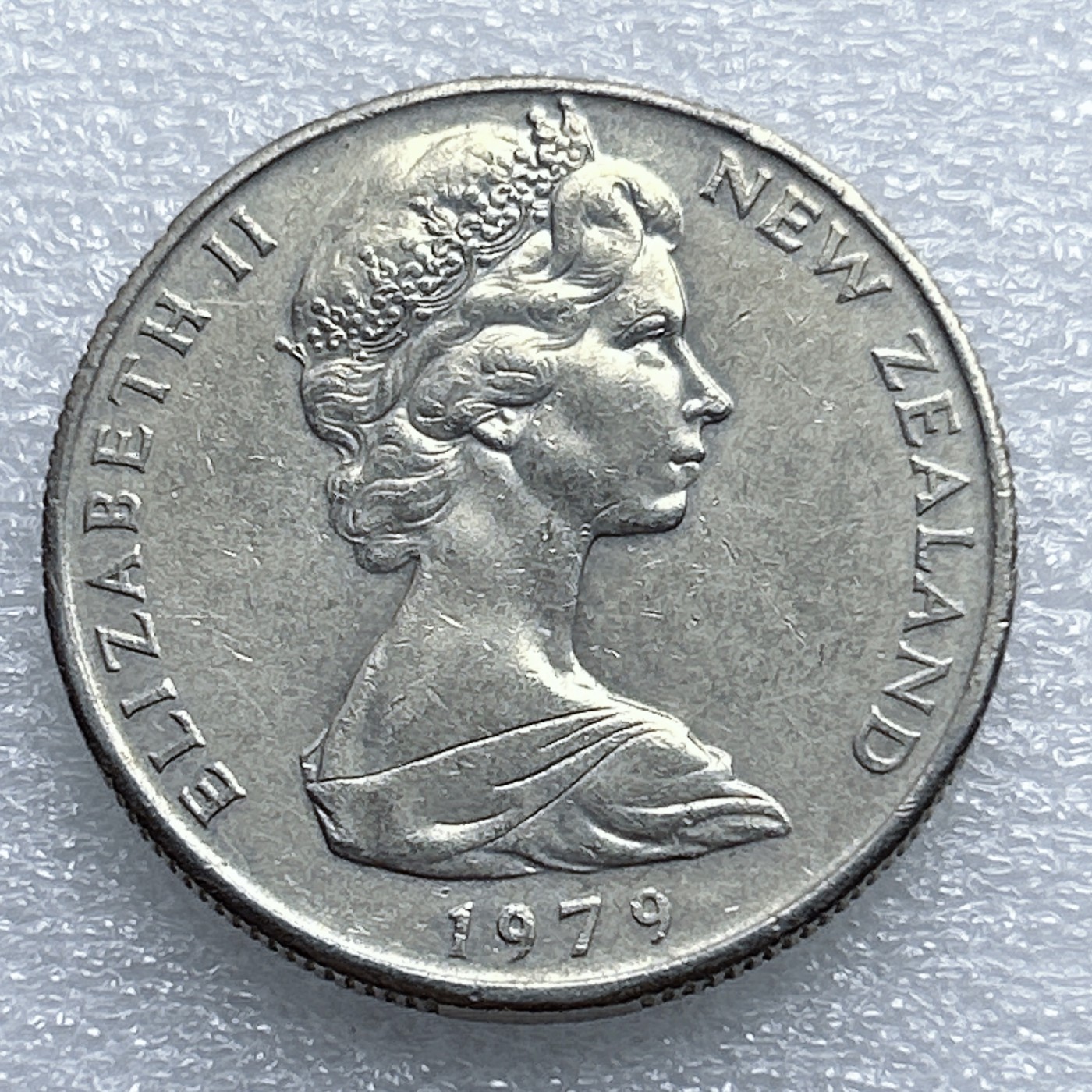 全场一元起拍 世界钱币散币专场 第37期 大帆船 新西兰1979年50分硬币 女王钱币