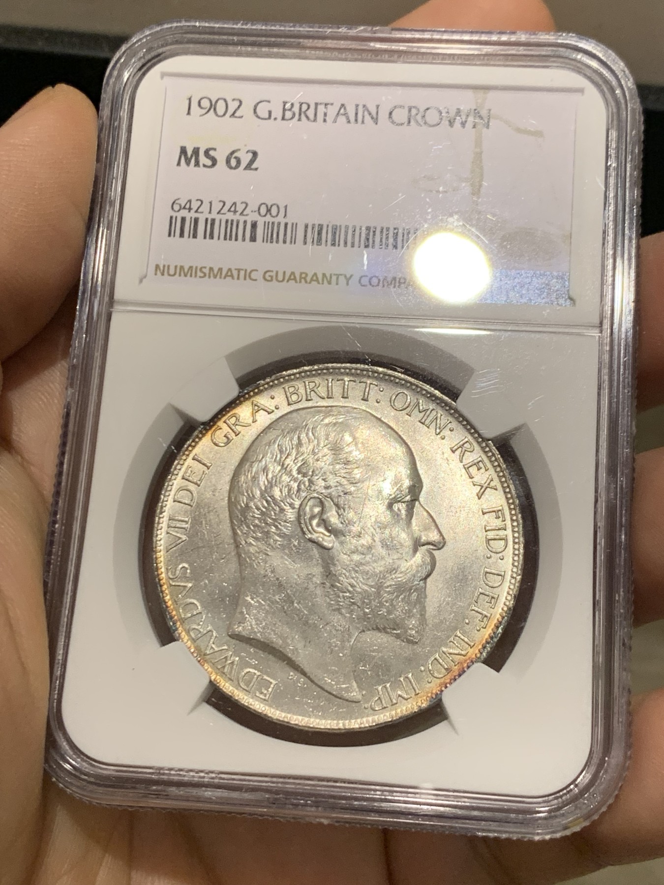 《竞宝斋》第215场-周日，周一 2场 (全场包邮) NGC-MS62 英国 1902年 爱德华七世 马剑克朗 银币 整体银光闪烁 带点包浆 非常好