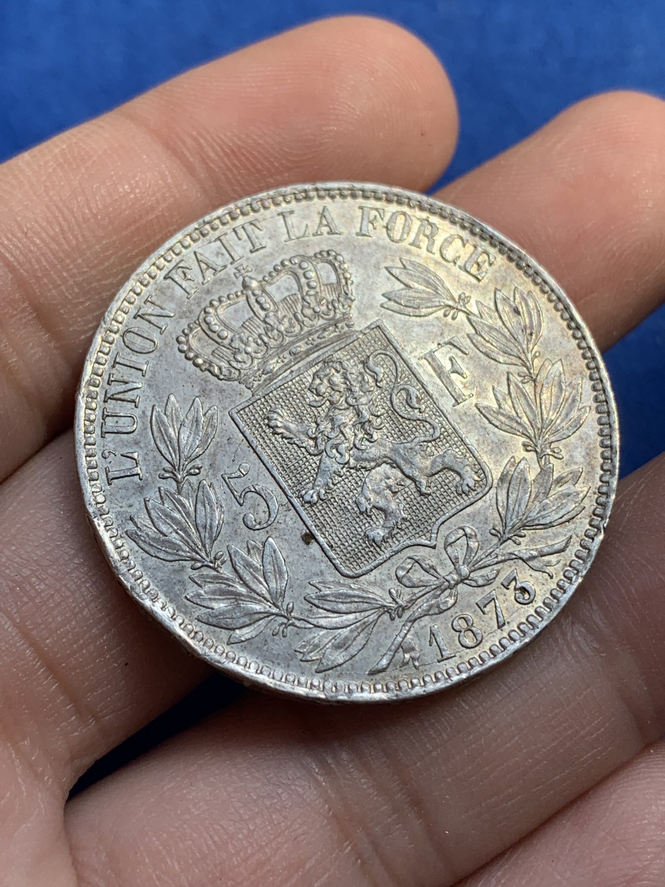 《竞宝斋》第215场-周日，周一 2场 (全场包邮) 比利时1873年 利奥波德二世 5法郎银币 带底光 细节还不错