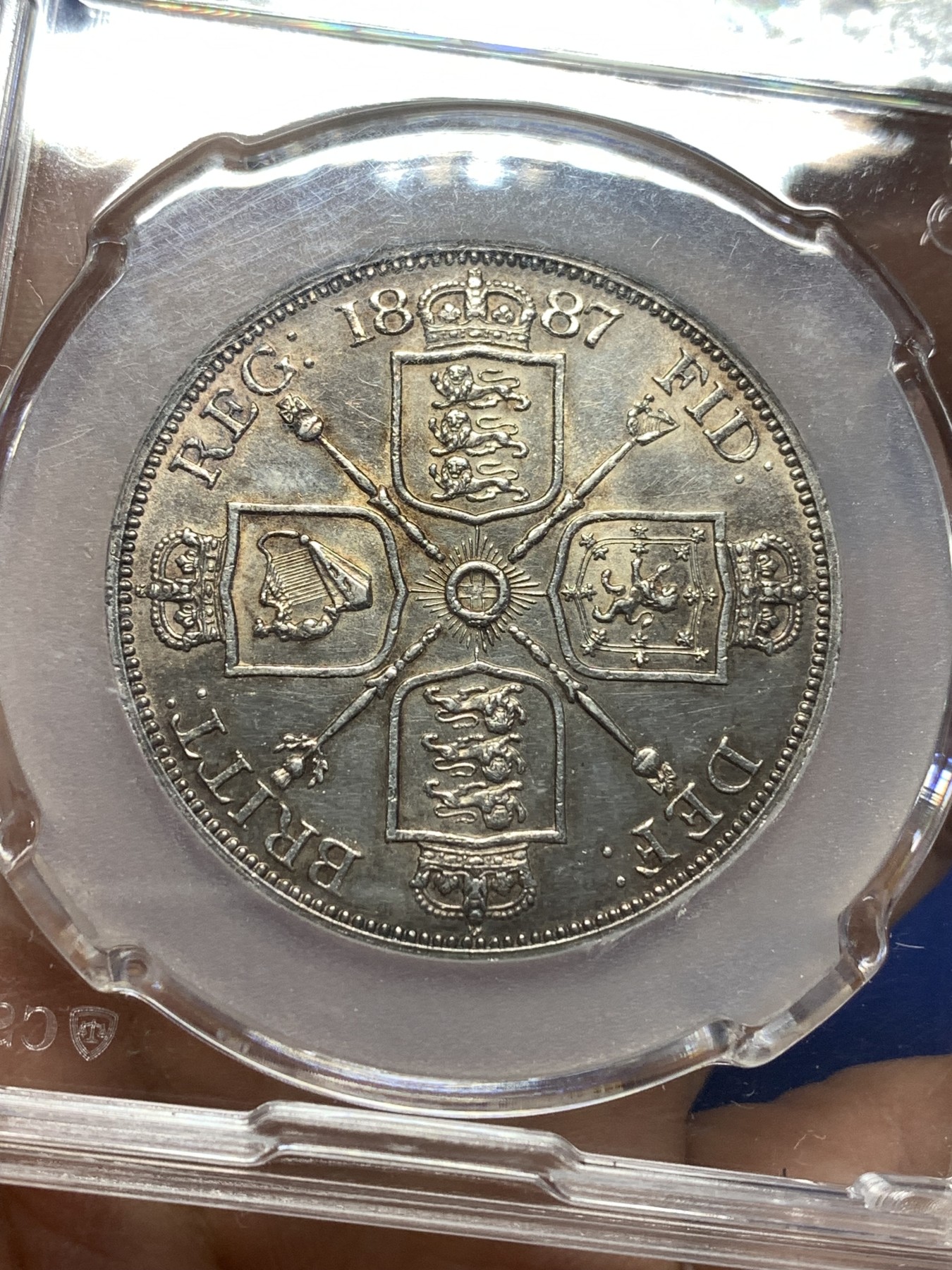 《竞宝斋》第215场-周日，周一 2场 (全场包邮) CSIS国评 MS60 维多利亚女王4先令大银币，罗马数字1要比阿拉伯数字1发型的数量少很多！AU品质!