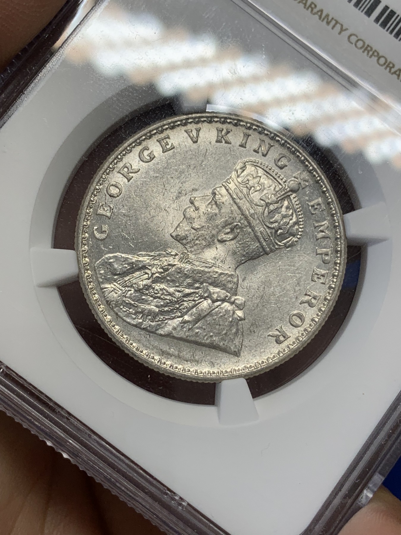 《竞宝斋》第215场-周日，周一 2场 (全场包邮) NGC MS63 印度 1918C 乔治五世 1卢比 银币