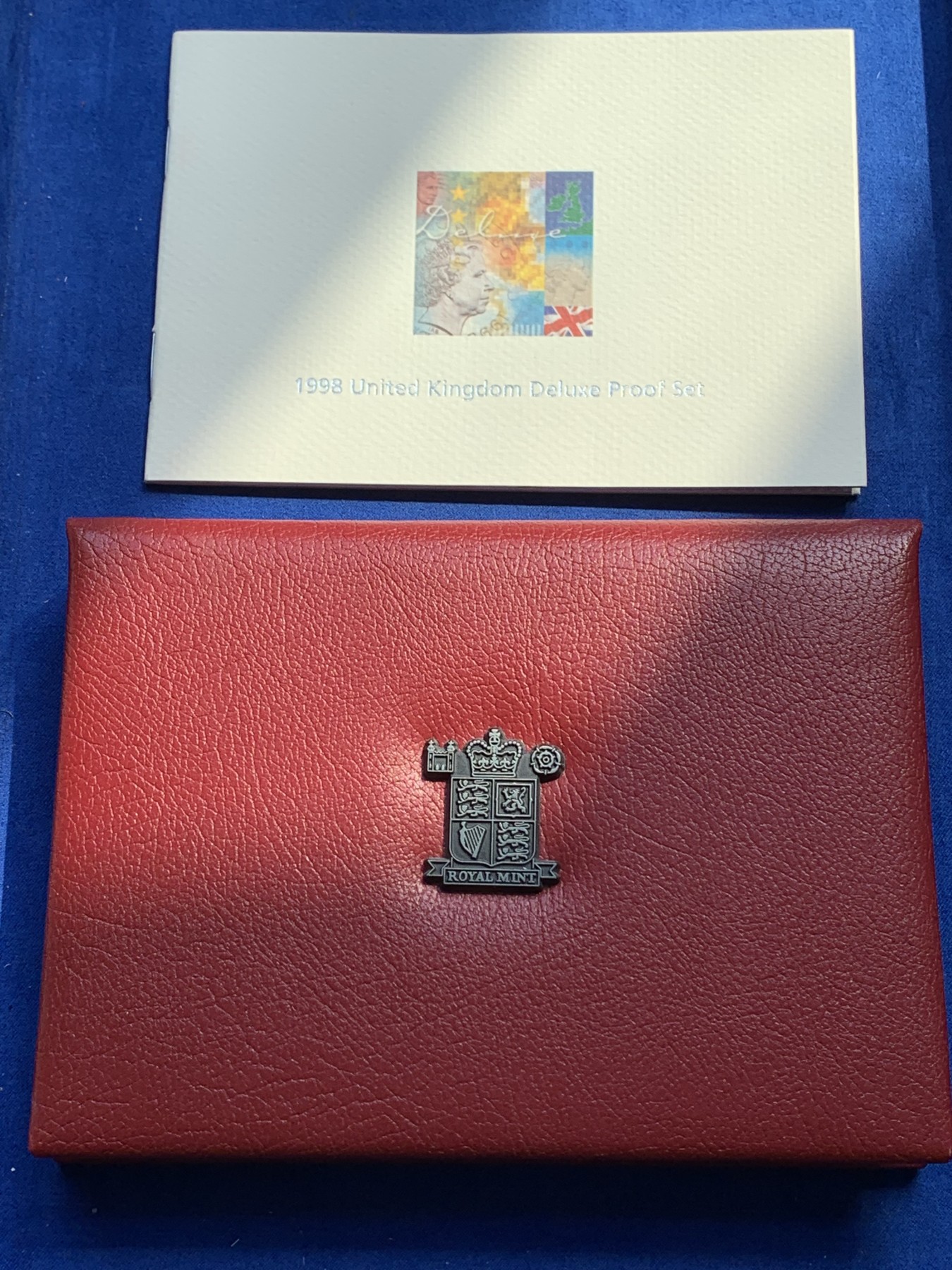 《竞宝斋》第215场-周日，周一 2场 (全场包邮) 英国1998年精致套币 到5镑高值克朗带证书proof set