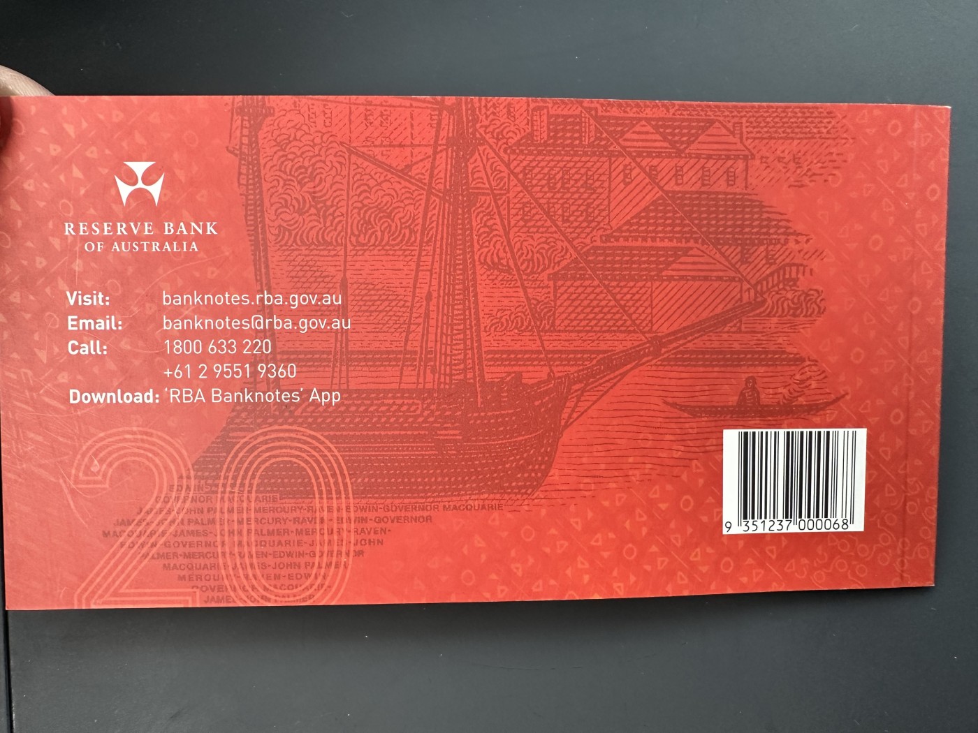 《外钞收藏家》第三百二十九期 最新版澳大利亚20元 全新UNC 带册子